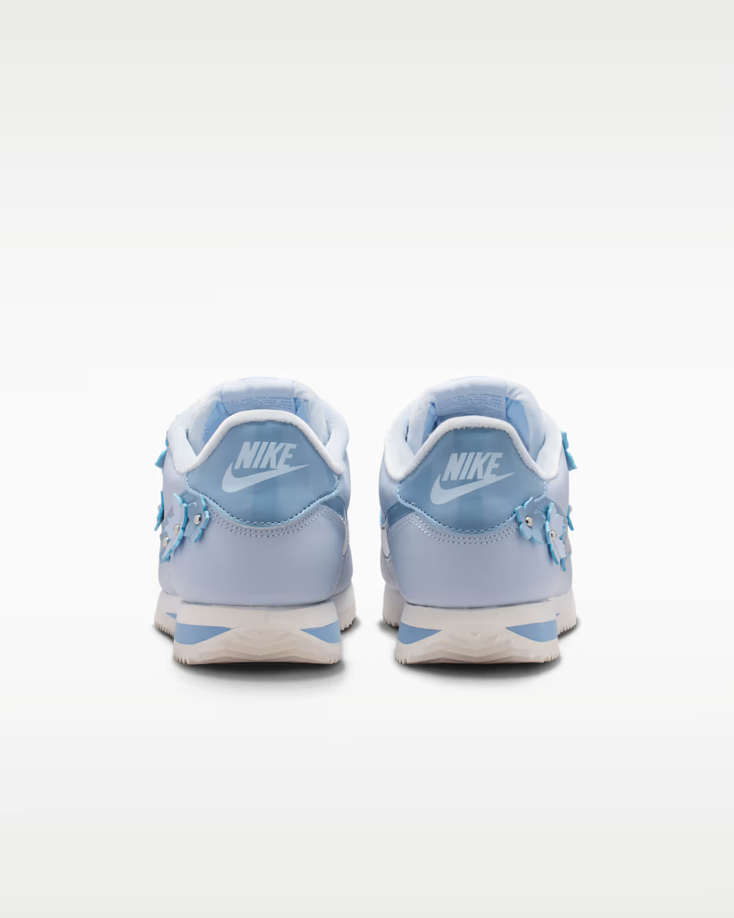 IV5675-400 Nike Cortez Leather "Hydrogen Blue/Sail" (Women's)