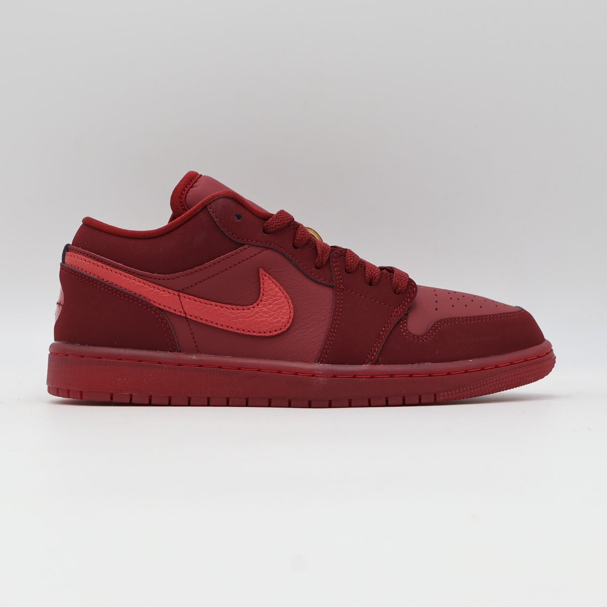 IB7012-600 Nike Air Jordan 1 Low Valentine's Day (2026) (Women's)