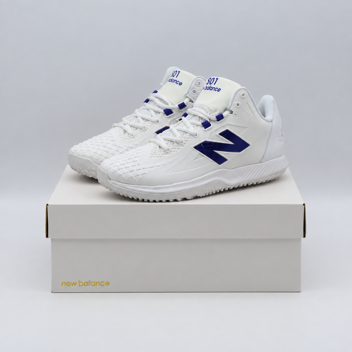 TSHOWB1 New Balance FuelCell Ohtani 1 Trainer White Royal Blue (Turf) (Men's)