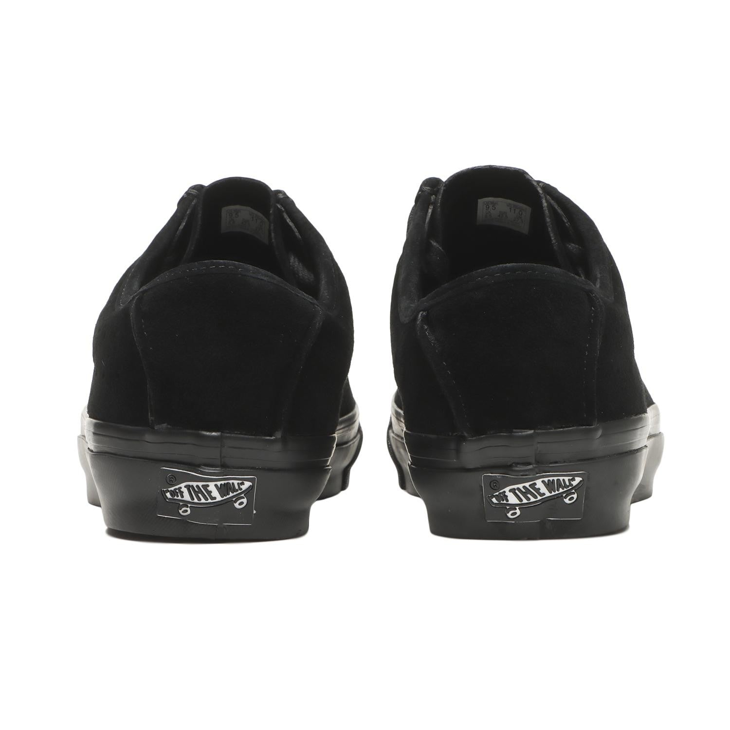 VN000Z3XBKA Vans PREMIUM SF MOC LOW (Men's)