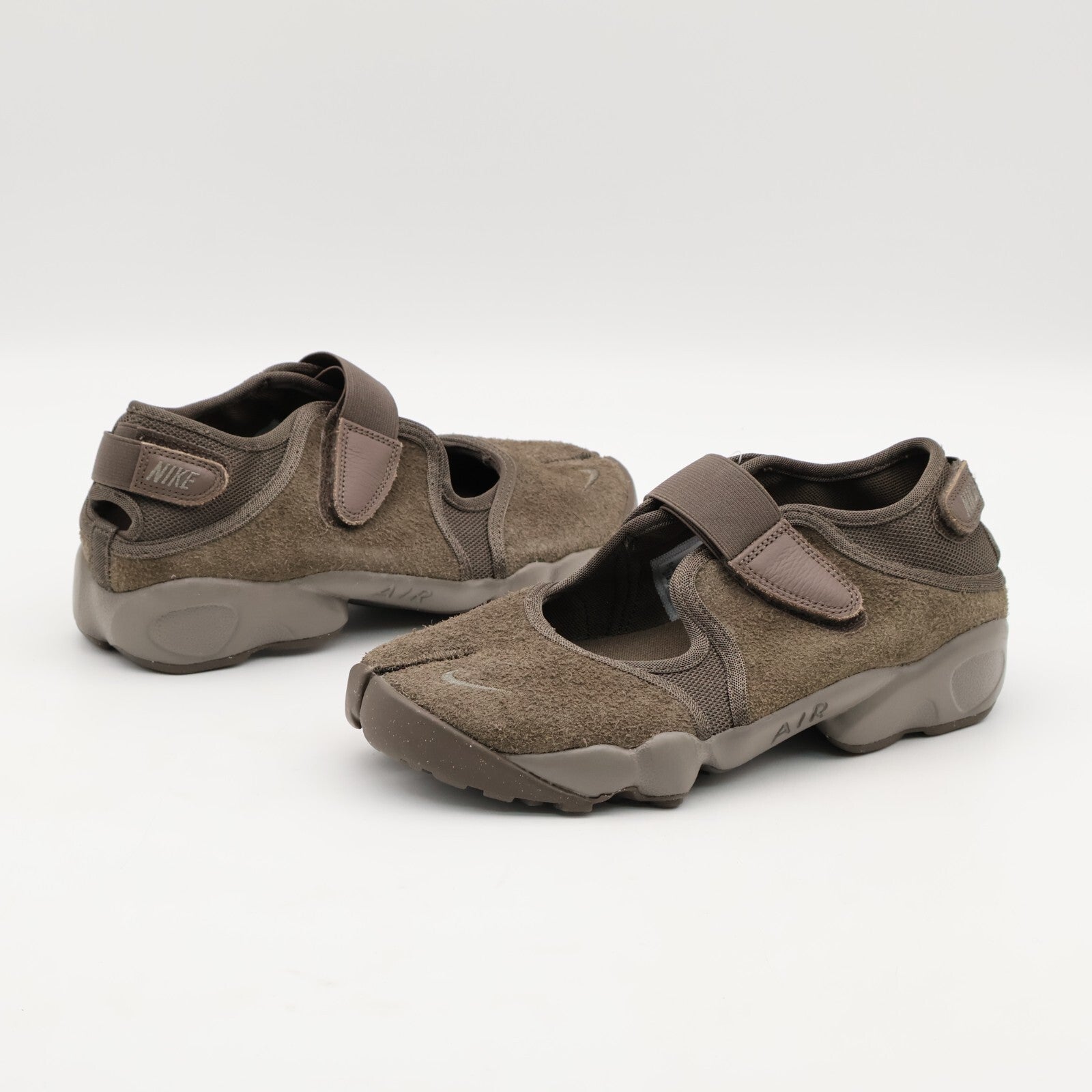 HQ1474-002 Nike Air Rift Brown (Women's )