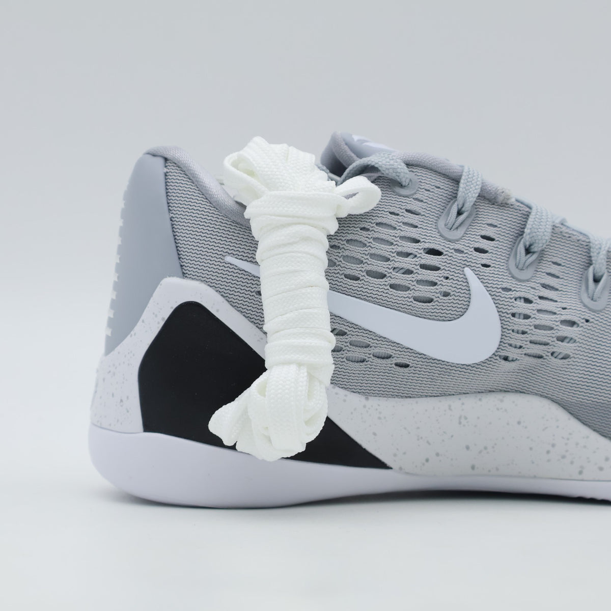 IH1401-001 Nike Kobe 9 Elite Low EM Protro Wolf Grey White (Men's)