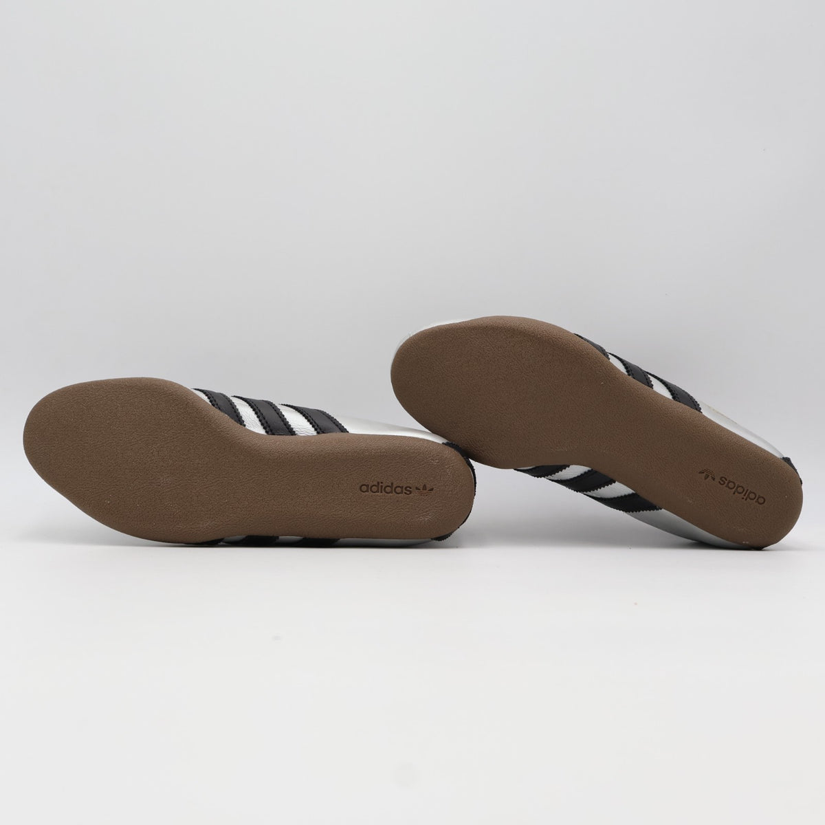 JQ3024 adidas Originals Tokyo Silver Metallic Core Black Gum (Women's)