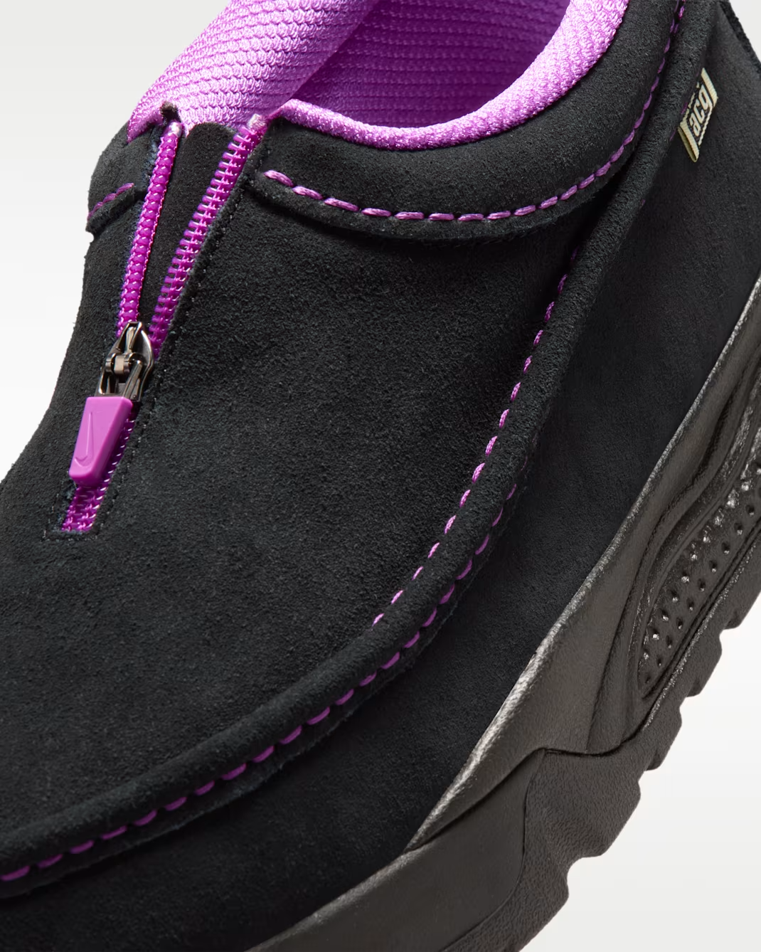 IH3750-001 Nike ACG IZY SE Black Vivid Purple (Men's)