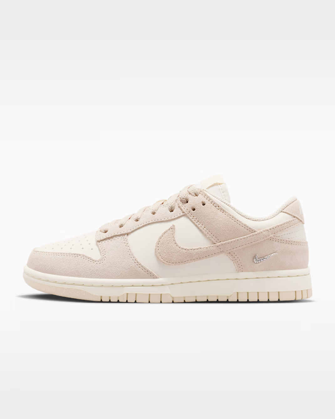 IO4244-201 Nike Dunk Low "Pearl White" (Women's)