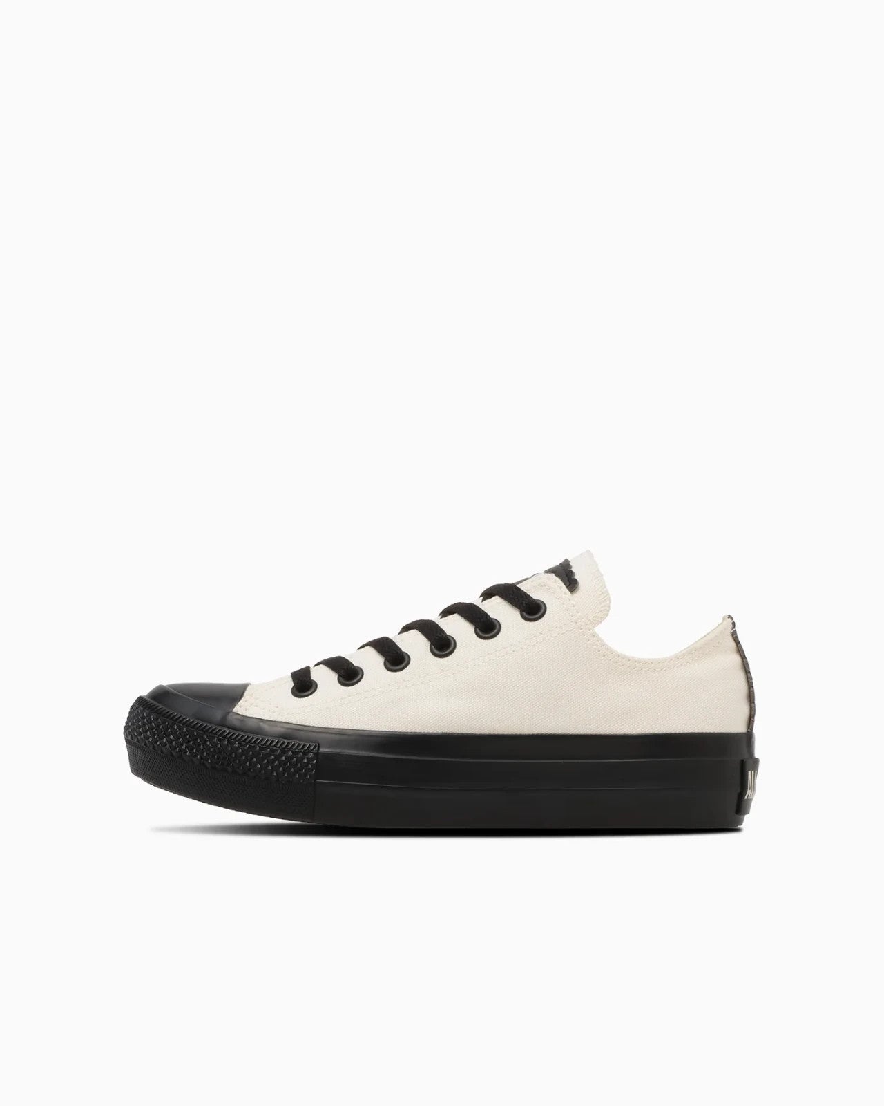 31318821 Converse Women's All Star PLTS Flowercut OX "White/Black" (Women's)