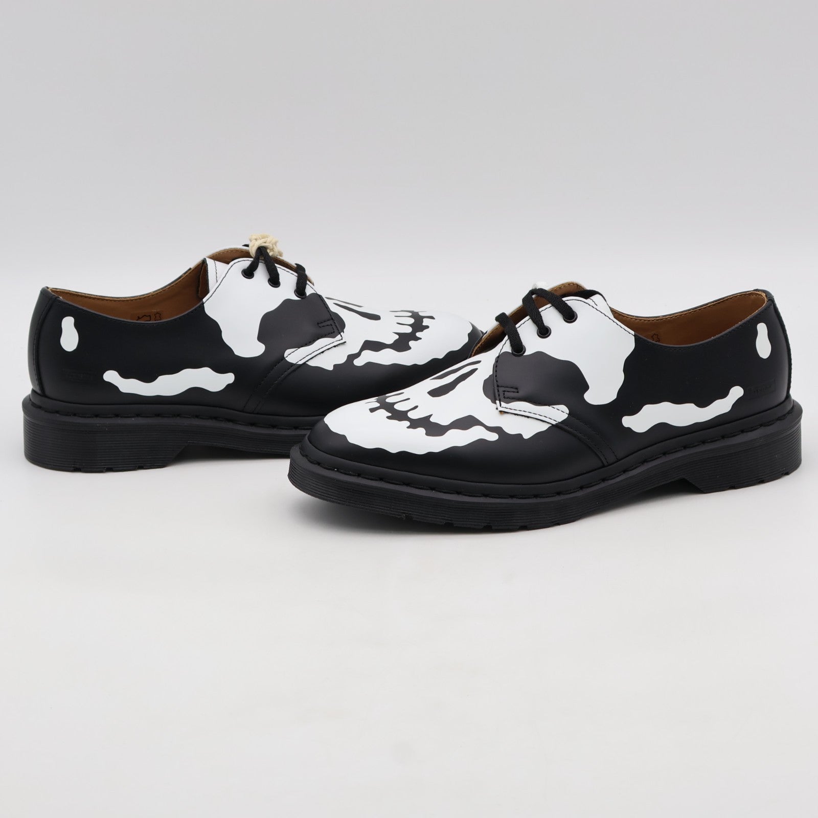 42936001 Supreme Dr.Martens 1461 Skull 3 Eye Shoe Black White (25FW Week14) (Men