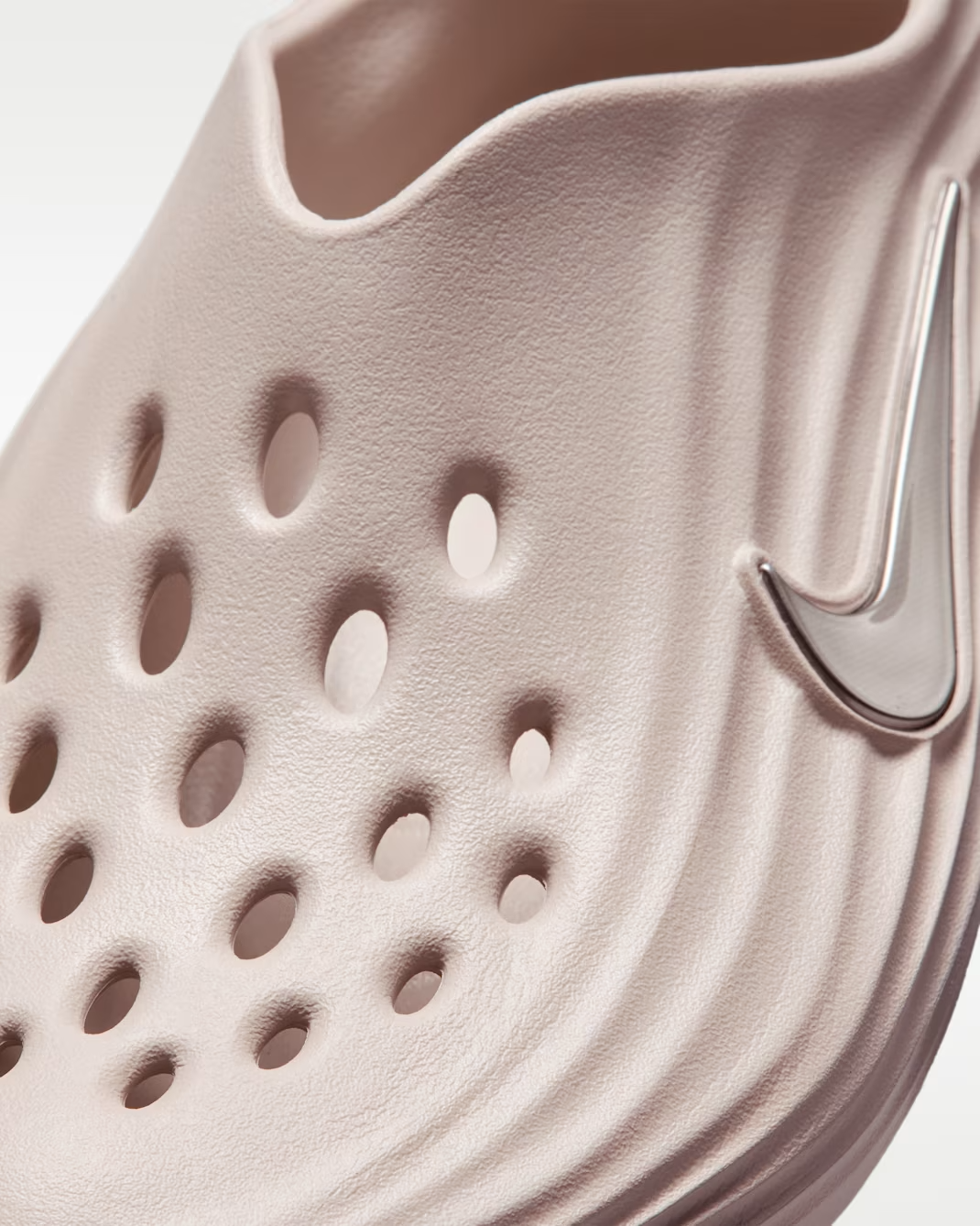 IF1746-202 Nike GS ReactX Rejuven8 "Moon Particle/Light Orewood Brown" (Kids)