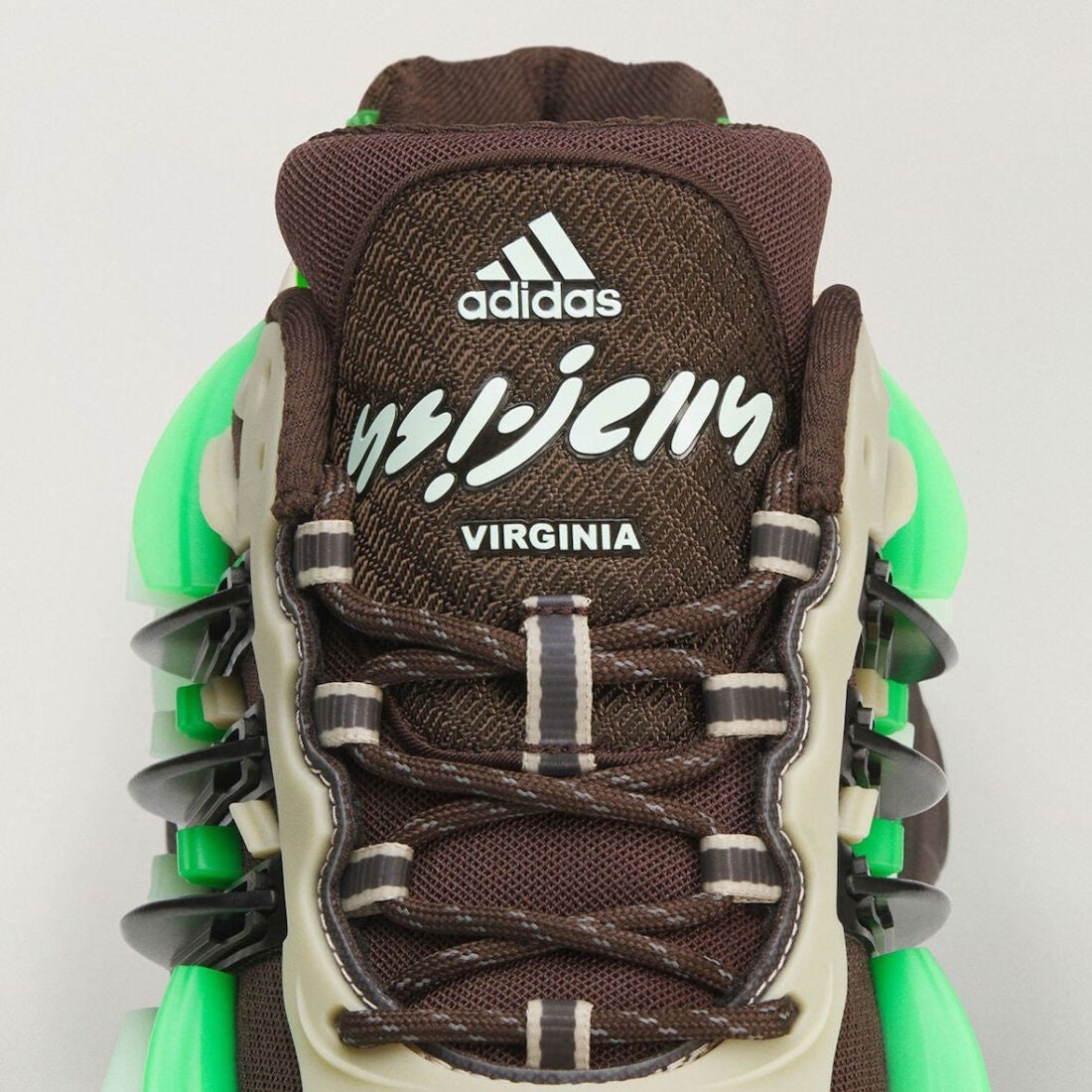 KK2888 Pharrell Williams x adidas Jellyfish "Frozen Green" (Men's)