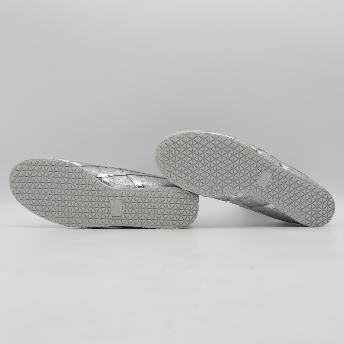 1183C480-021 Onitsuka Tiger MEXICO 66 PURE SILVER PURE SILVER (Men's)