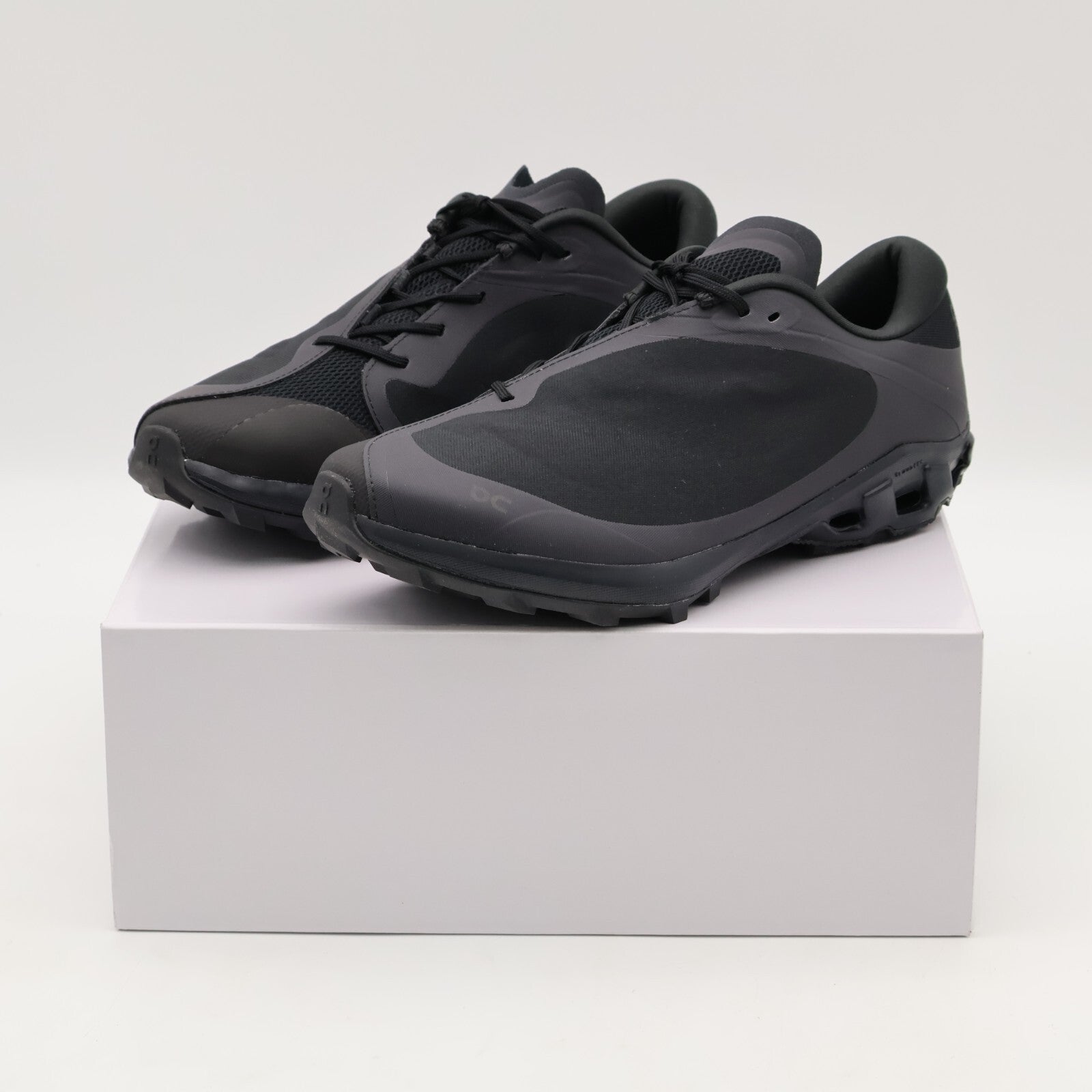 3ME30650485 POST ARCHIVE FACTION On Cloudventure Peak PAF All Black (Men's)