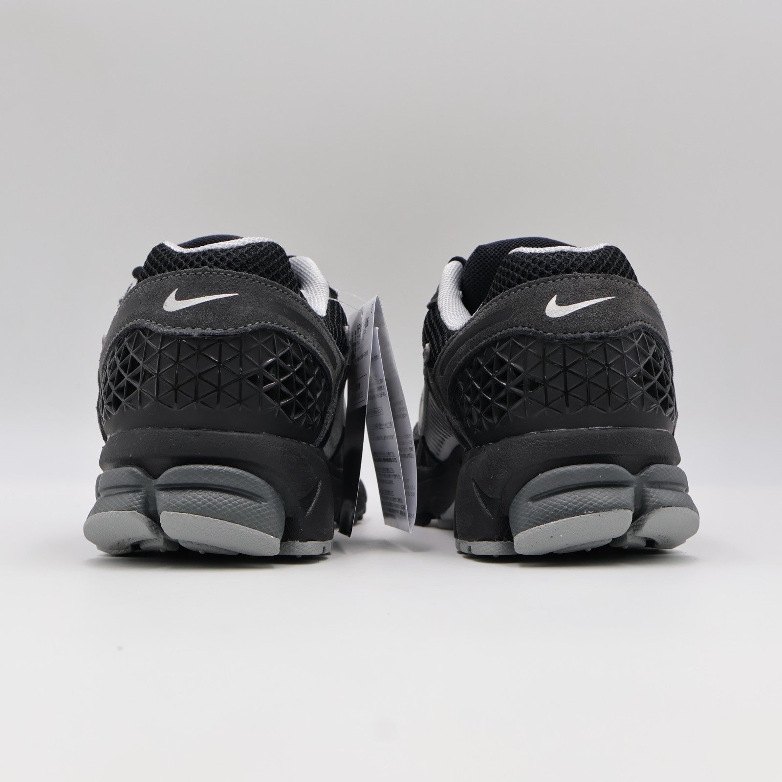 HF1553-006 Nike Zoom Vomero 5 Anthracite Flat Silver (Men's)