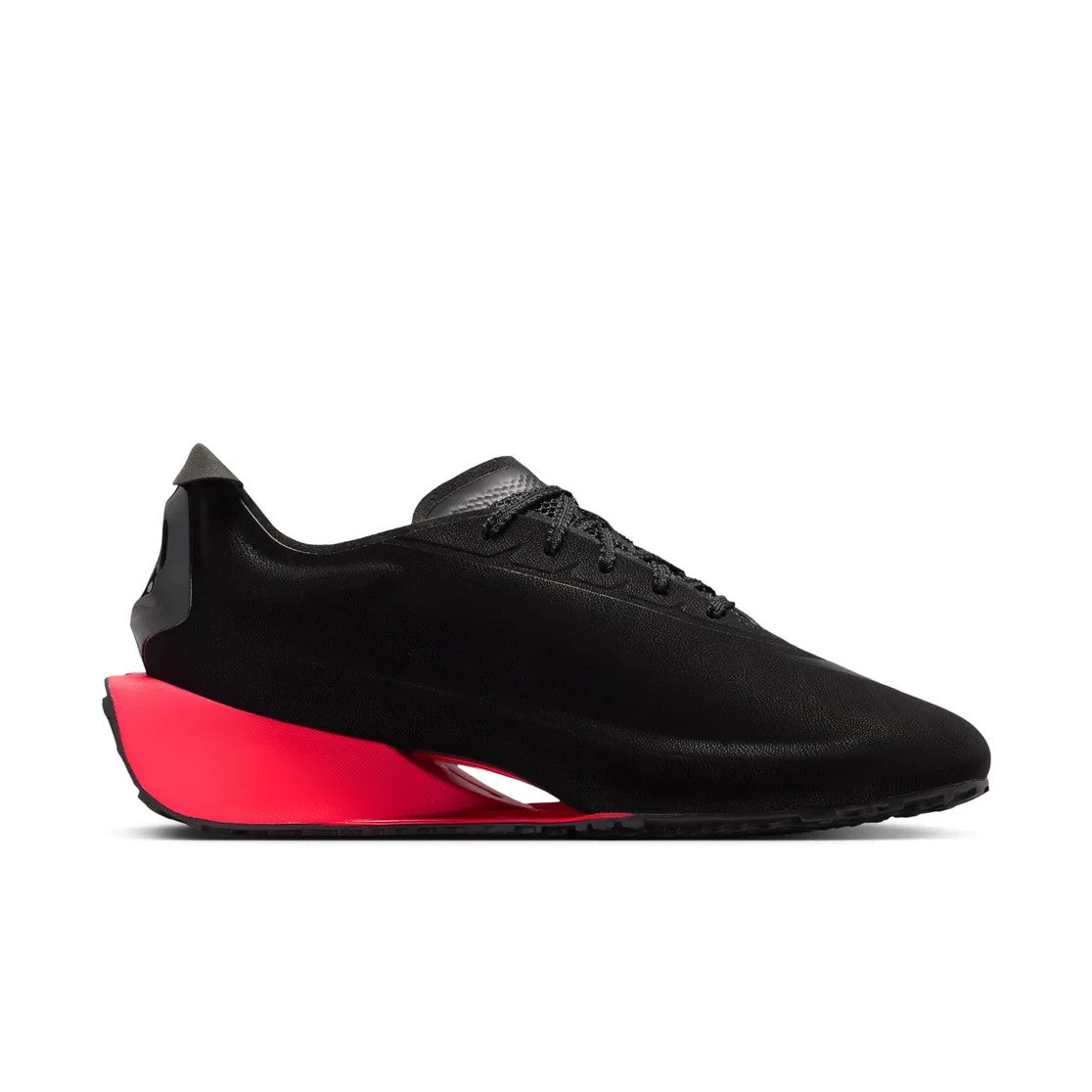 HQ2409-004 Nike First Sight Noir Shoes (Women's)