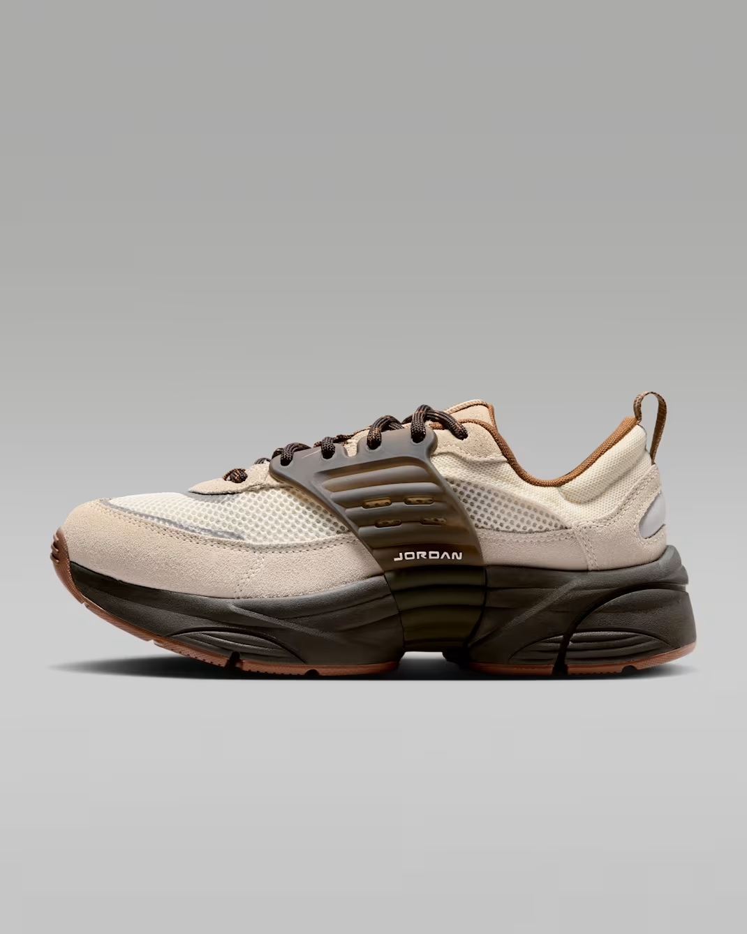 IR1839-003 Nike Jordan Trunner O/S (Women's)