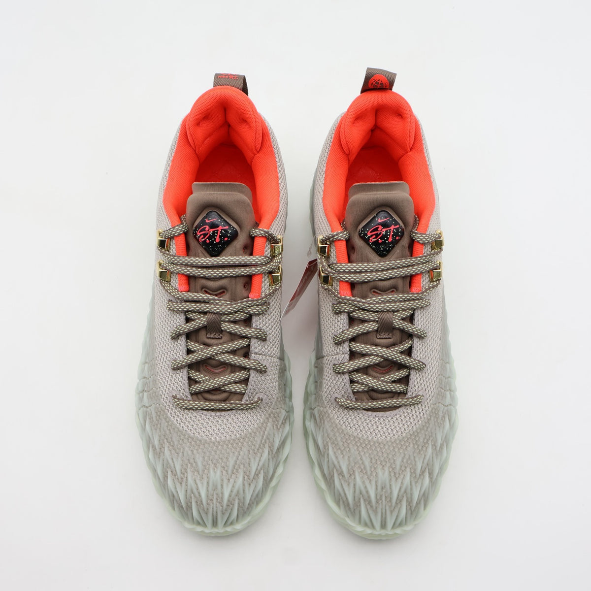 IO8062-001 Nike ST Charge College Grey (Men's)
