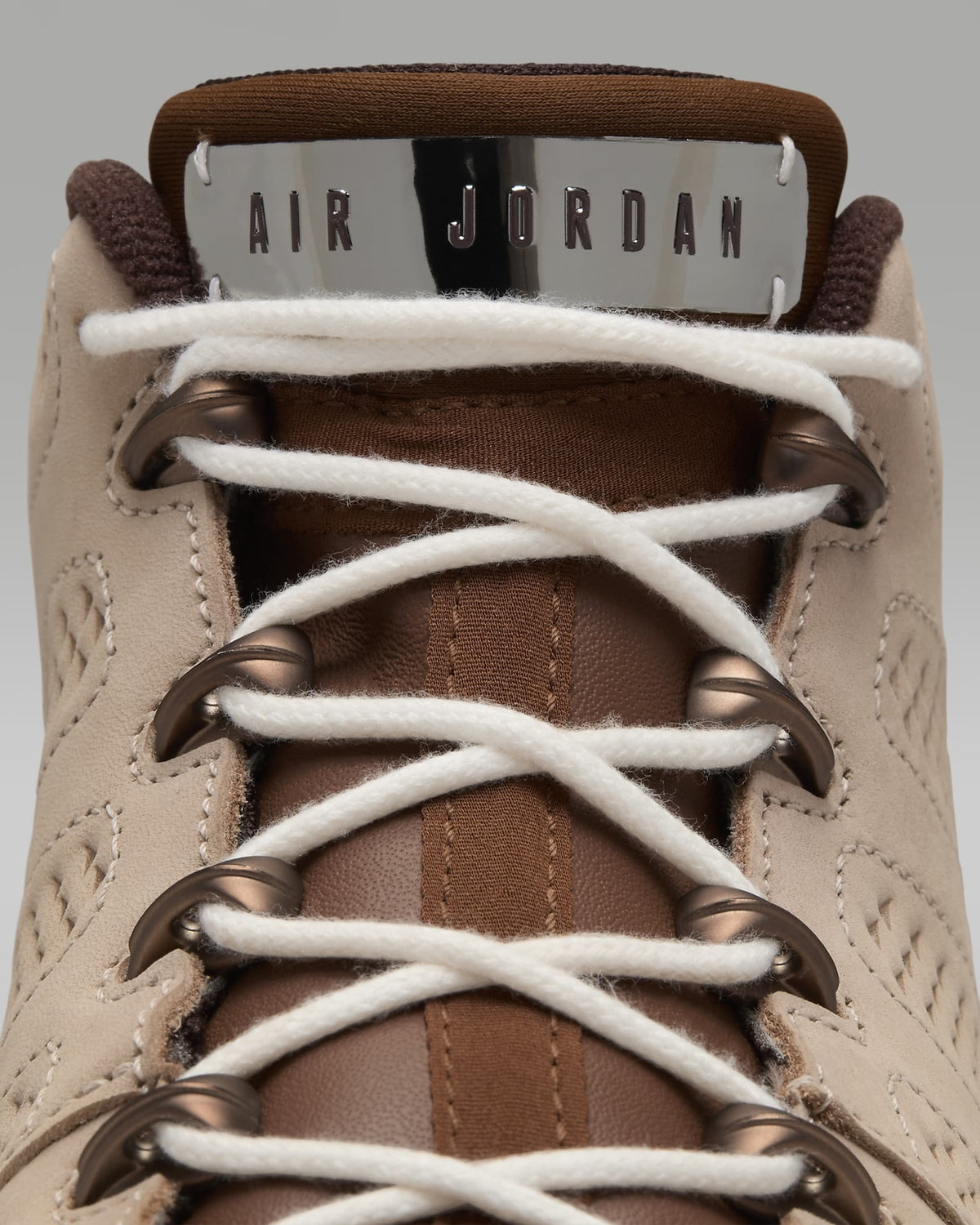 FN6929-200 Happy Life Wood Nike Air Jordan 9 Golf NRG Hemp Pecan Sail (Men's)