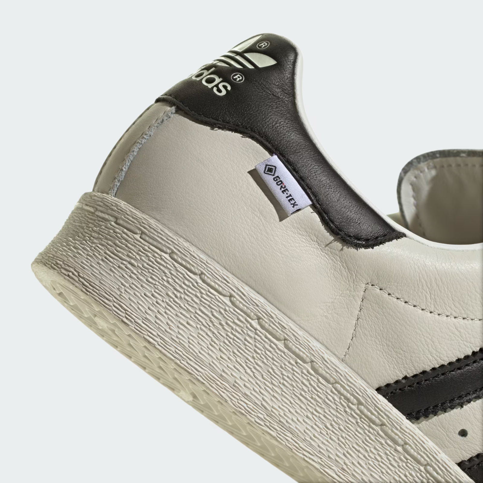 KI7820 adidas Superstar 82 GORE-TEX Cloud White Core Black (Men's)