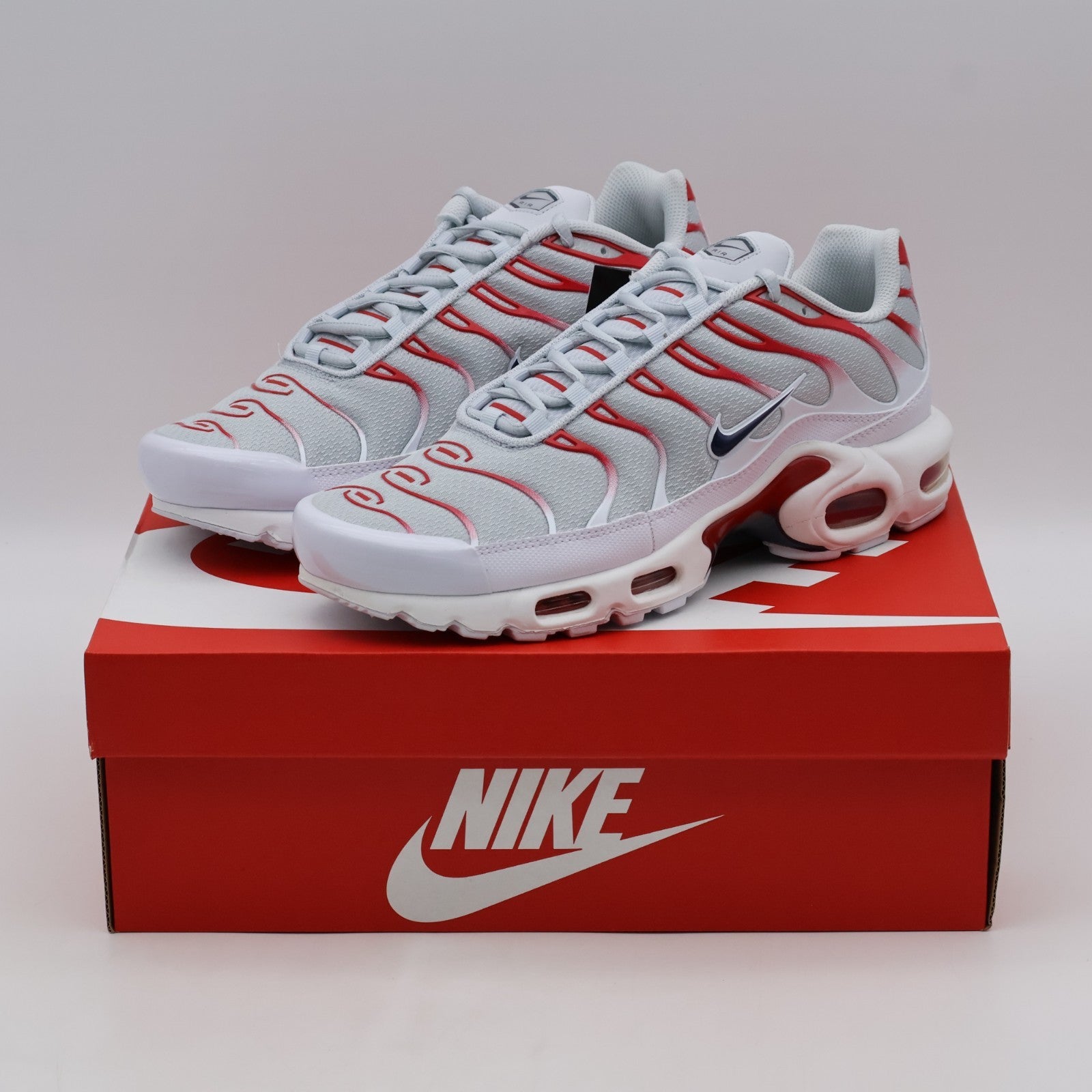 DM0032-034 Nike Air Max Plus Pure Platinum University Red (Men's)