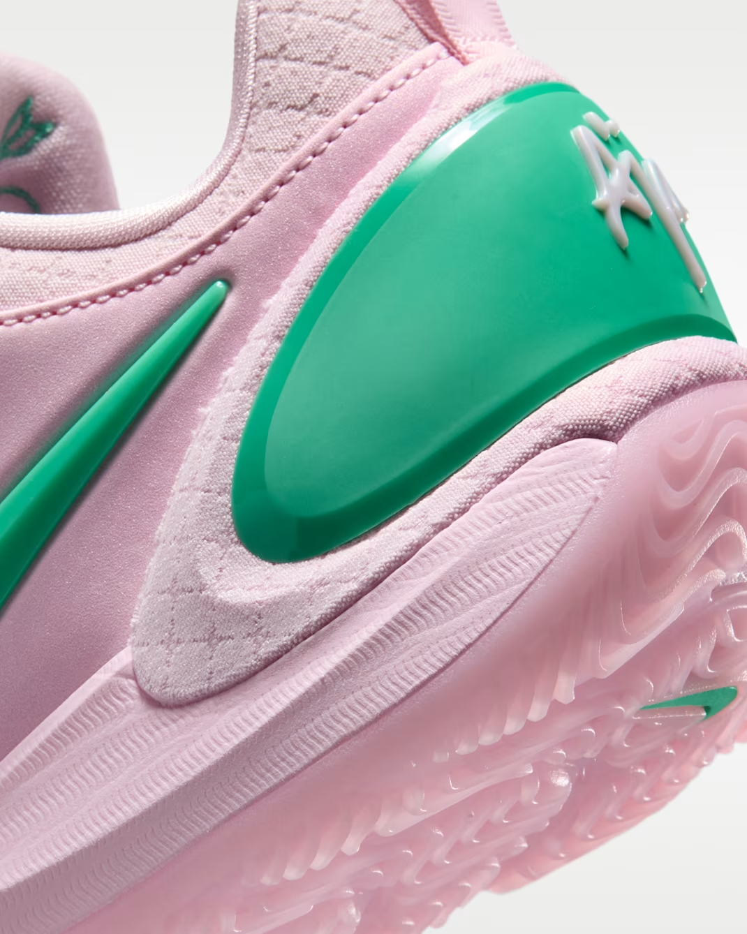 IH1135-602 Nike Women's AâTwo "Pinkies Up" (IH1135-602/IH1136-602) (Men's)