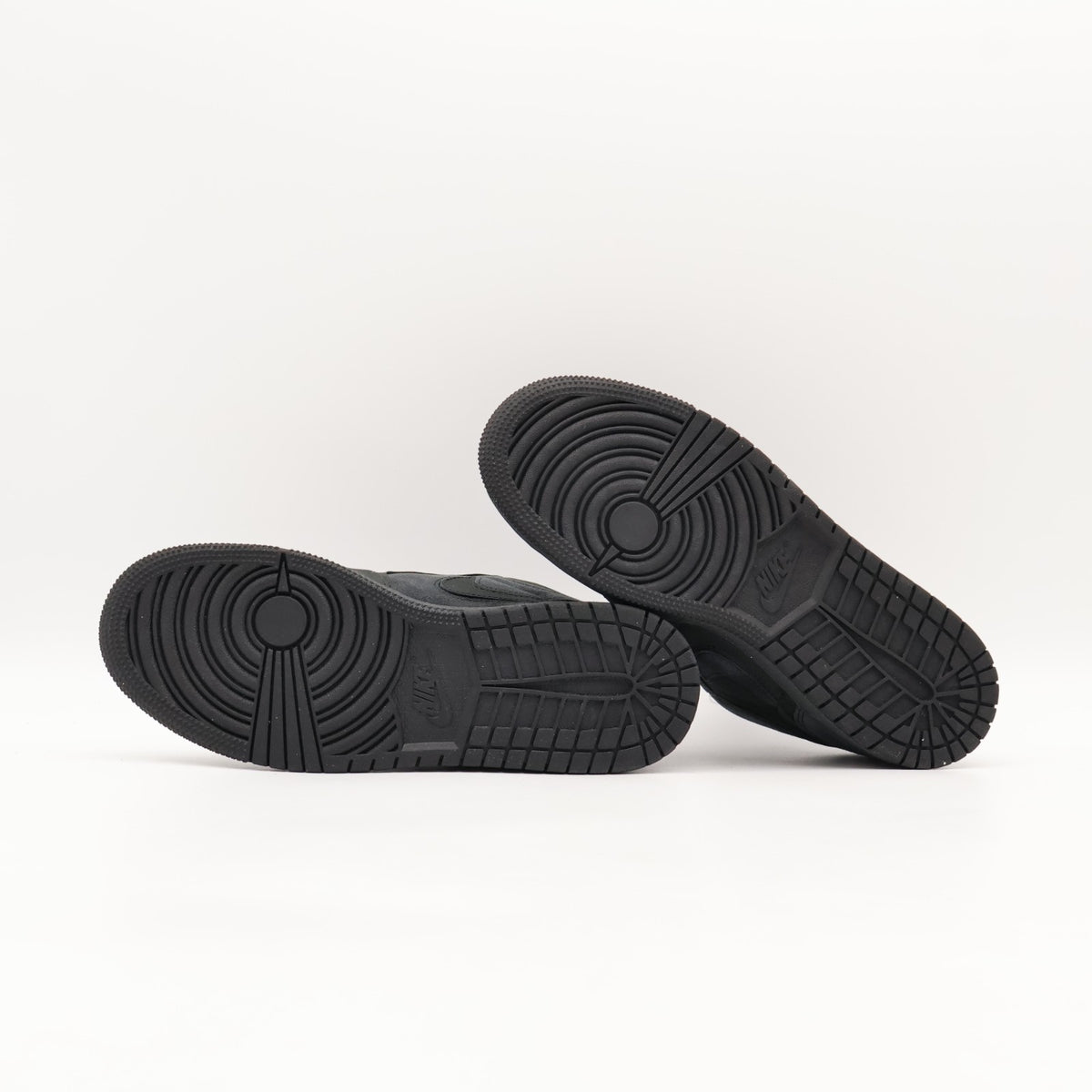 FQ7757-001 Nike GS Air Jordan 1 Low SE Craft Dark Smoke Grey