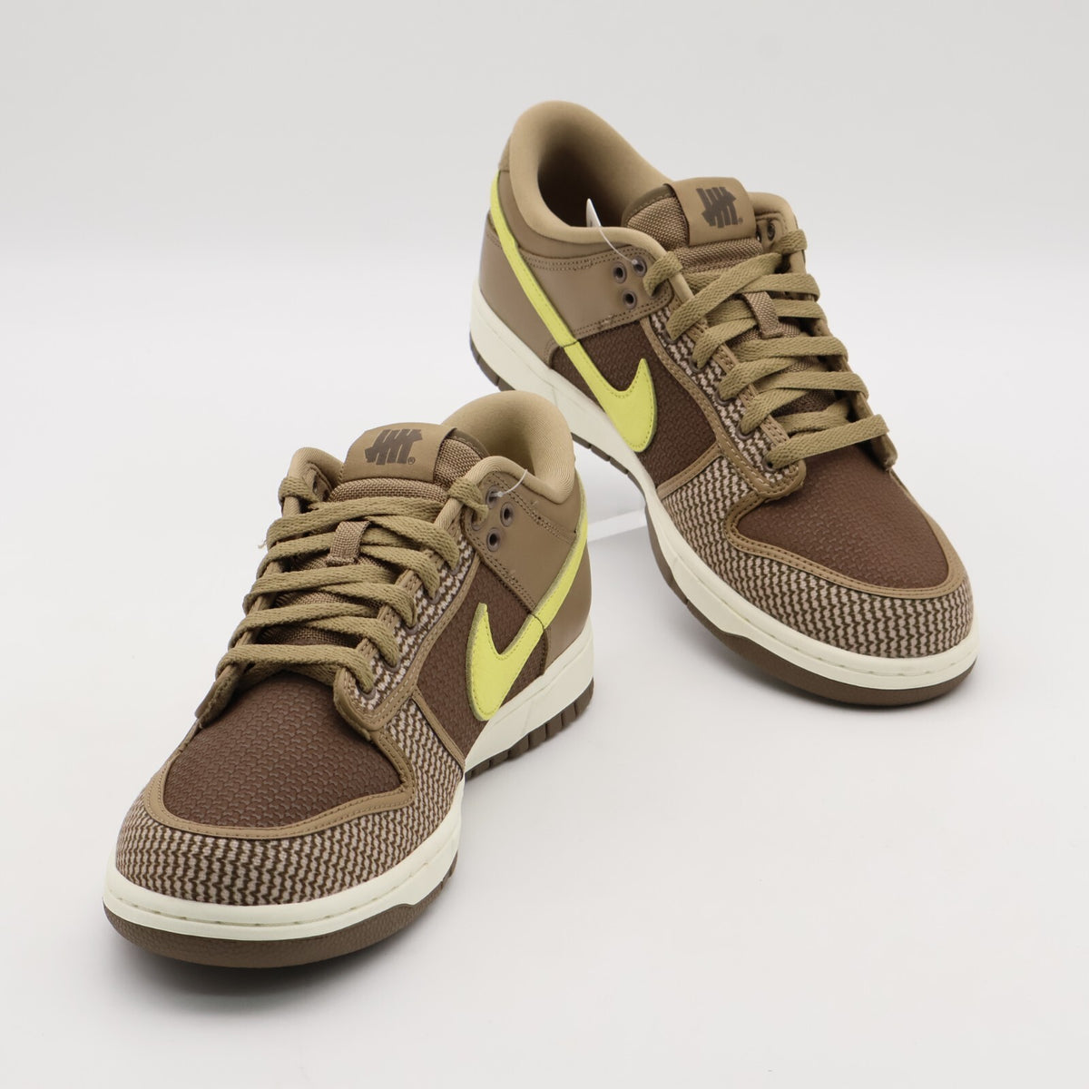 DH3061-200 Nike Dunk Low SP x Undefeated Brown Canteen Lemon Frost Palomino