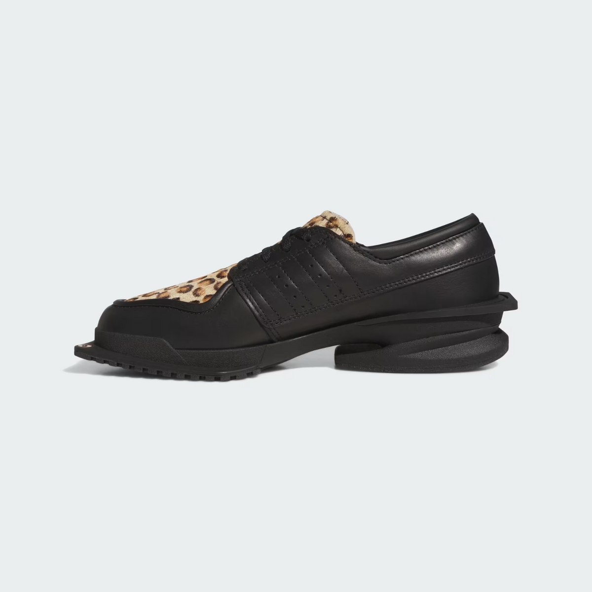 KJ8219 adidas FORUM SQ LOAFER (Women's)