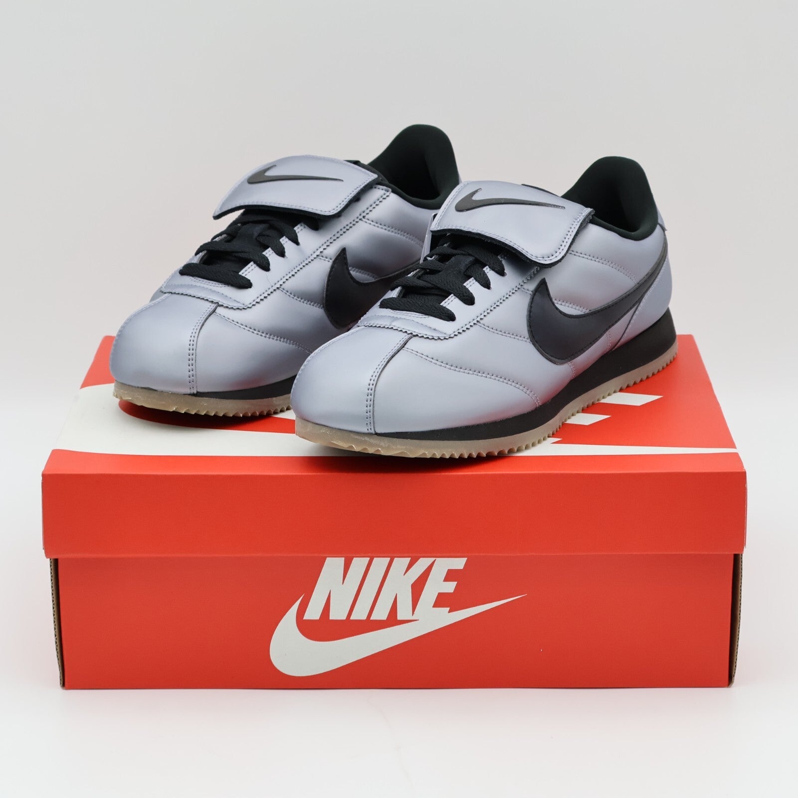 HQ3490-099 Nike Cortez Leather SE Metallic Cool Grey Black Gum Dark Brown (Men's