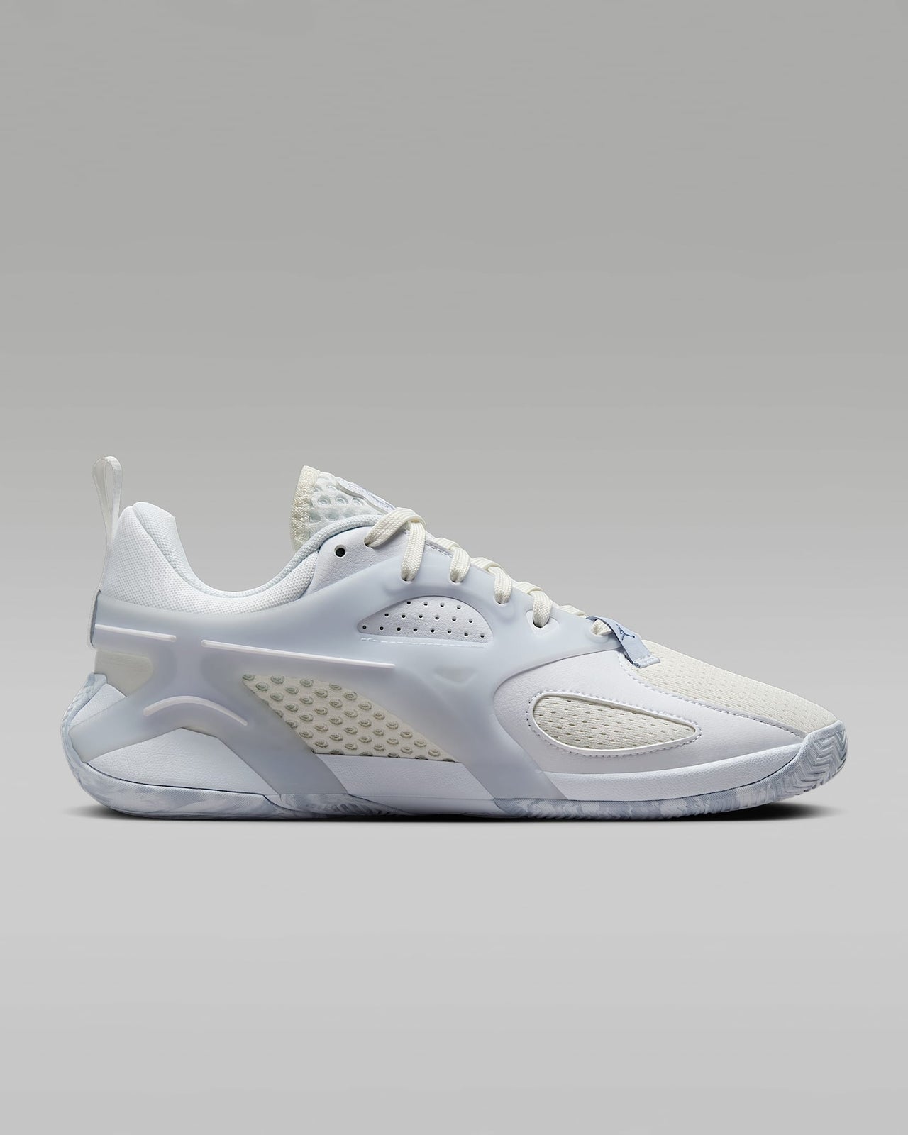 HV4059-101 Shuyu Yang Nike Jordan Heir White Sail Football Gray (Women's)