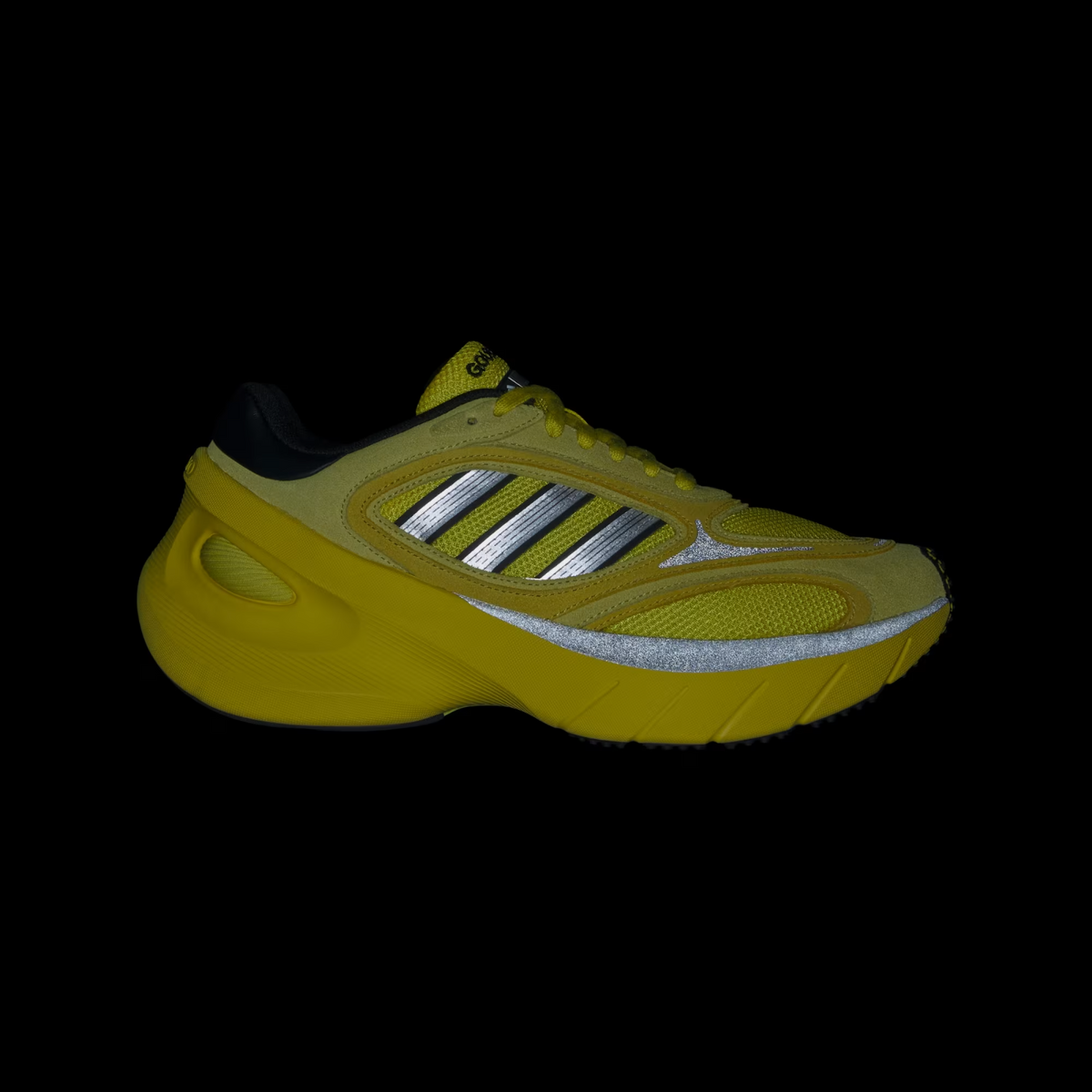 JP7177 adidas Adizero Goukana Yellow Light Yellow Core Black (Men's)