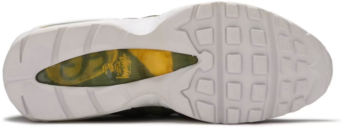 834668-337 Stussy Ã Nike Air Max 95 "Olive" (2015) (Men's)