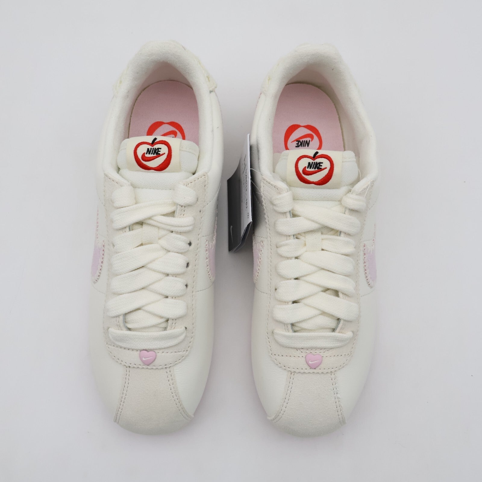 HV6012-161 Nike Women's Cortez Valentine's Day (Women's)