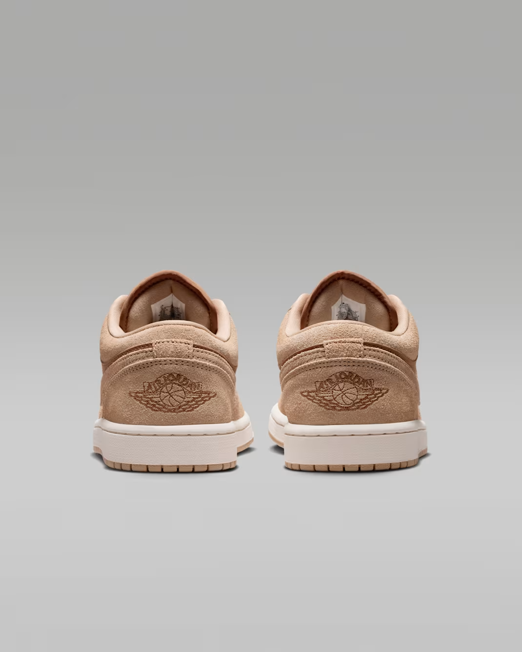DC0774-205 DC0774-205 Nike Air Jordan 1 Low Legend Medium Brown (Women's)