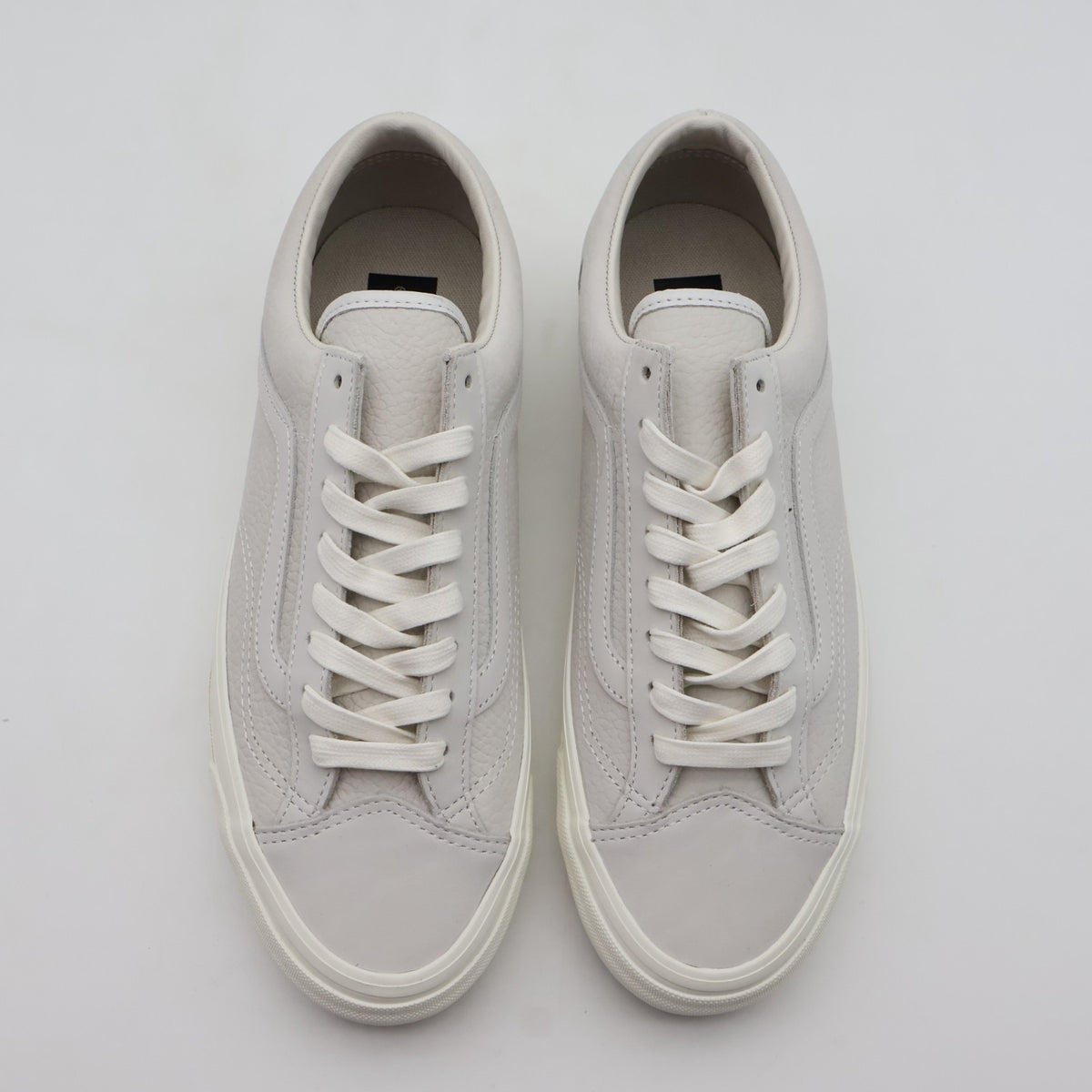 VN000D57WHT Vans Premium Old Skool 36 Le Marais White (Men's)