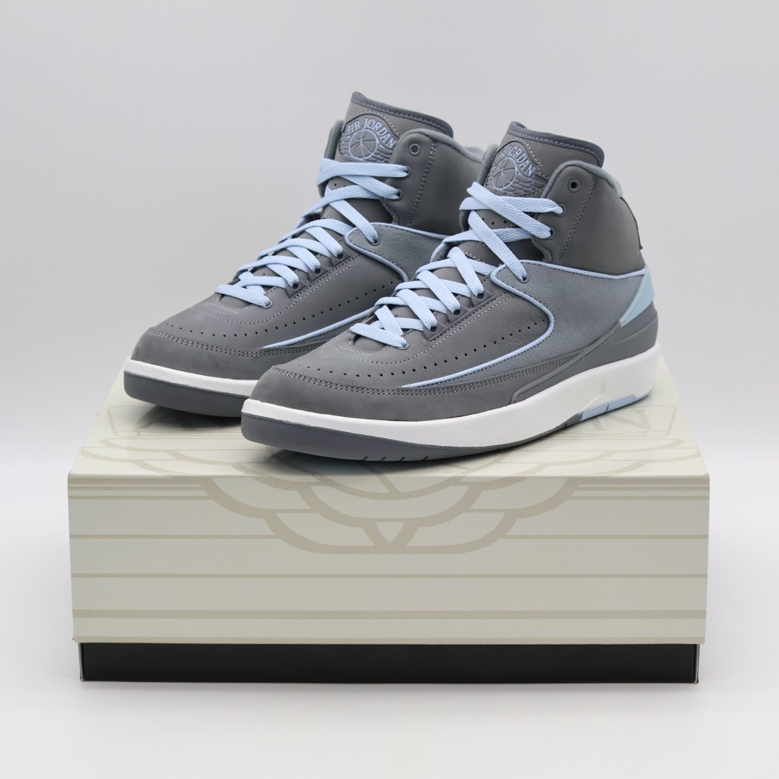 FB8871-041 Nike Air Jordan 2 Retro Cool Grey Ice Blue White (Womenâs)