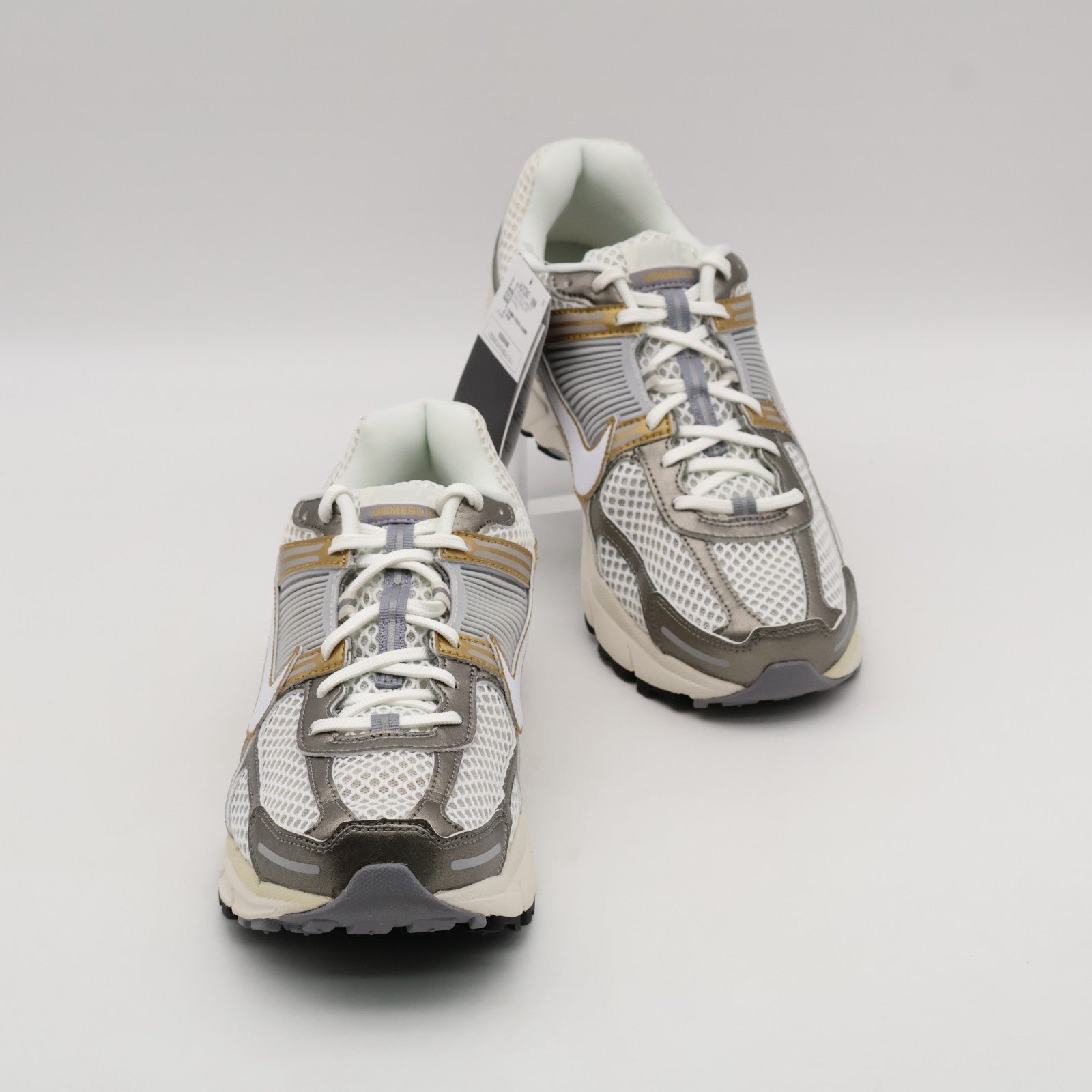 HJ7247-099 Nike Zoom Vomero 5 Platinum Tint Metallic Pewter Metallic Gold (Men's
