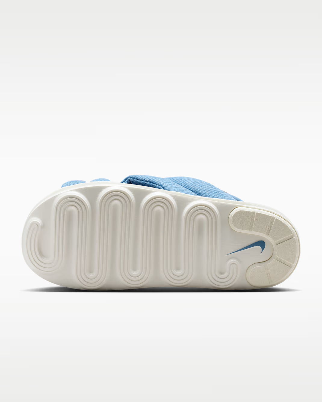 IR5819-486 Nike Air Max Isla Sandal Work Blue Sail (Women's)