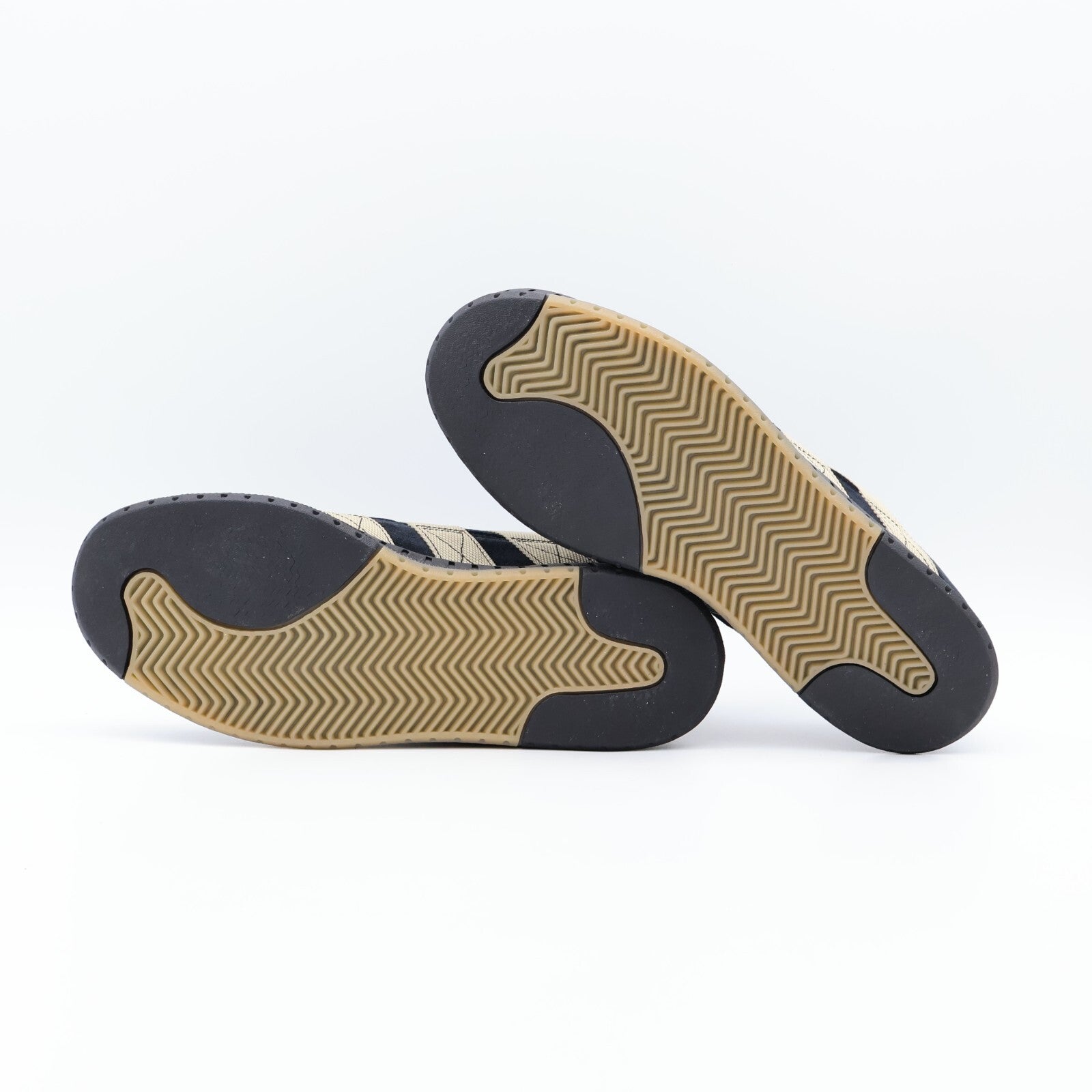 IG8280 adidas Originals Lawsuit Core Black Wonder Beige (Men's)