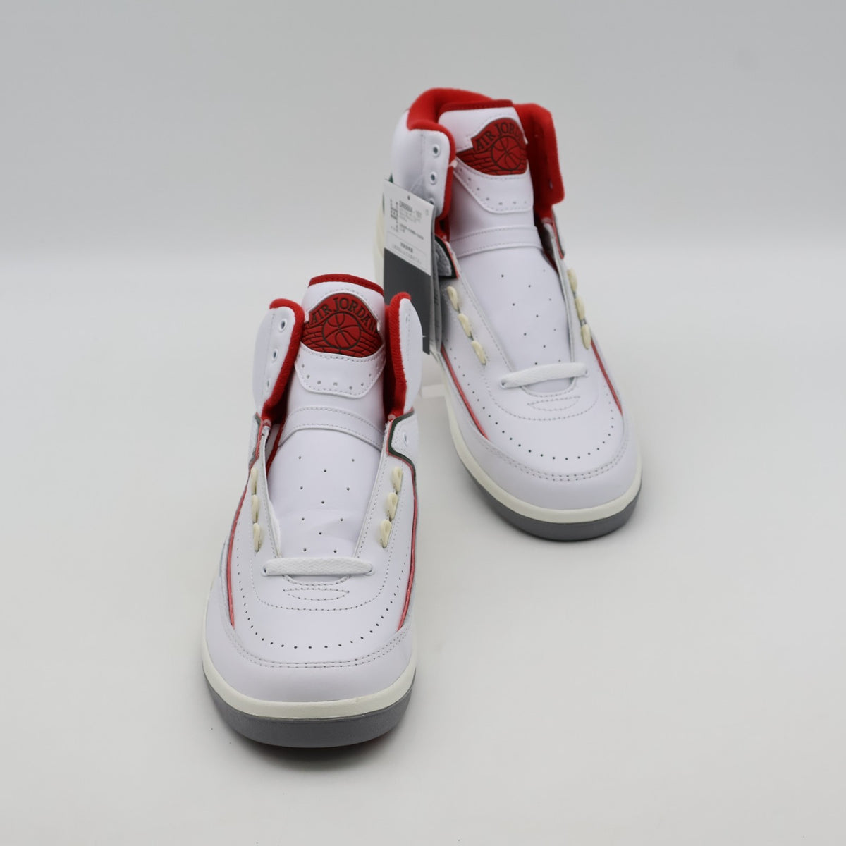 DR8884-101 Nike Air Jordan 2 Retro Origins (Men's)