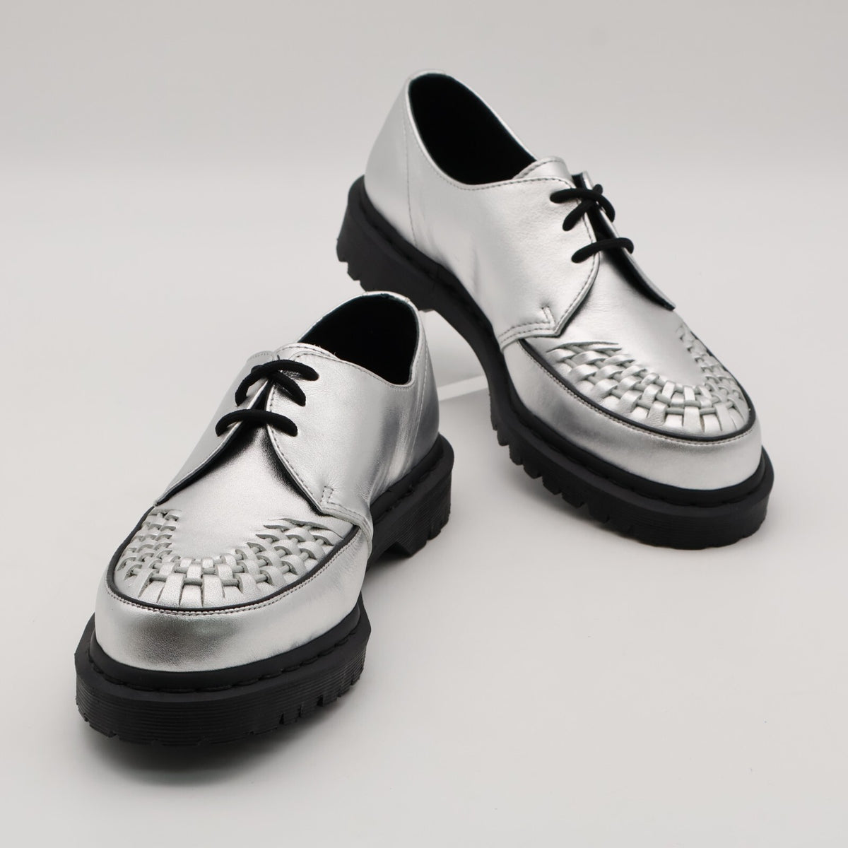 31773040 Supreme Dr.Martens Ramsey Creeper Silver