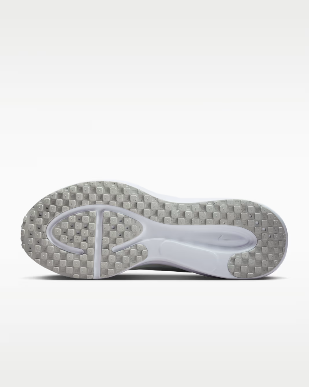 HJ9198-122 Nike Revolution 8 Summit White Metallic Silver (Men's)