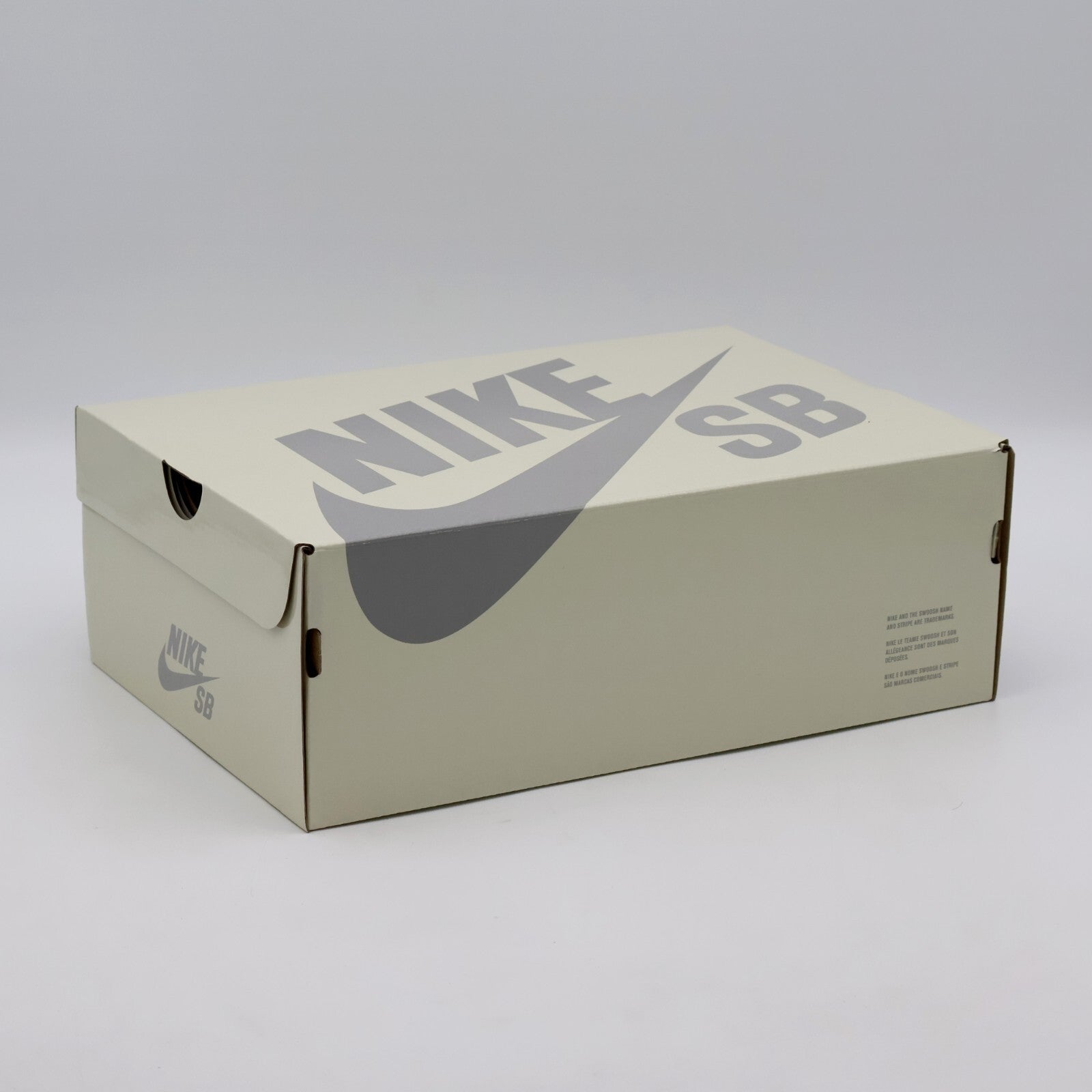 FZ1289-200 Riot Skateshop Nike SB Dunk Low Pro QS Mahogany and Team Red (Men's)