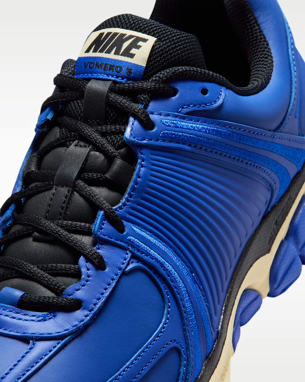 IO4555-400 Nike Zoom Vomero 5 Hyper Royal (Men's)