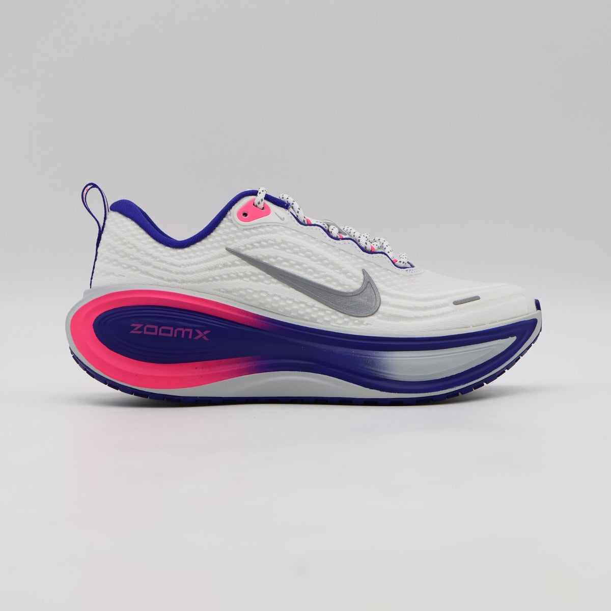 IR5893-100 Nike Vomero Plus Concord (Women's)