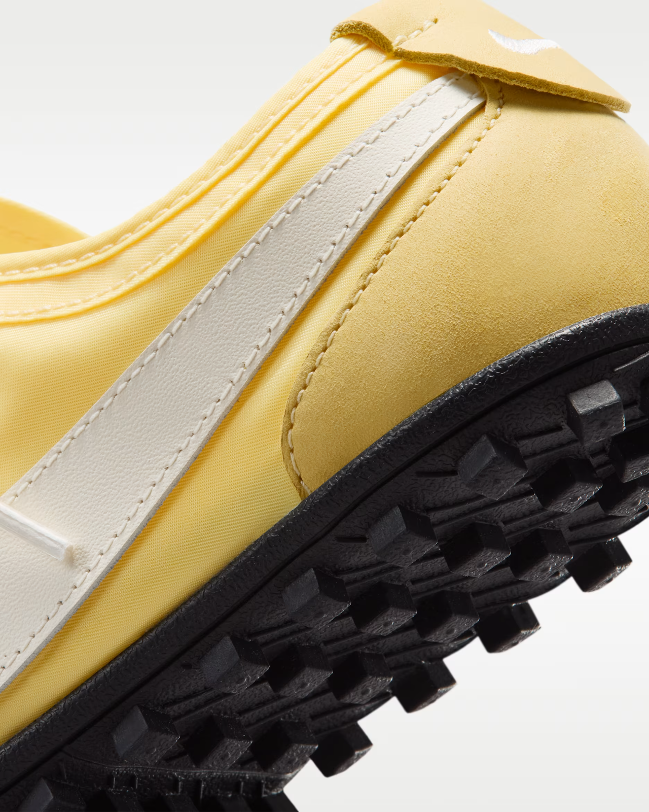 IW0955-700 Nike Moon Shoe OG "Soft Yellow" (Women's)