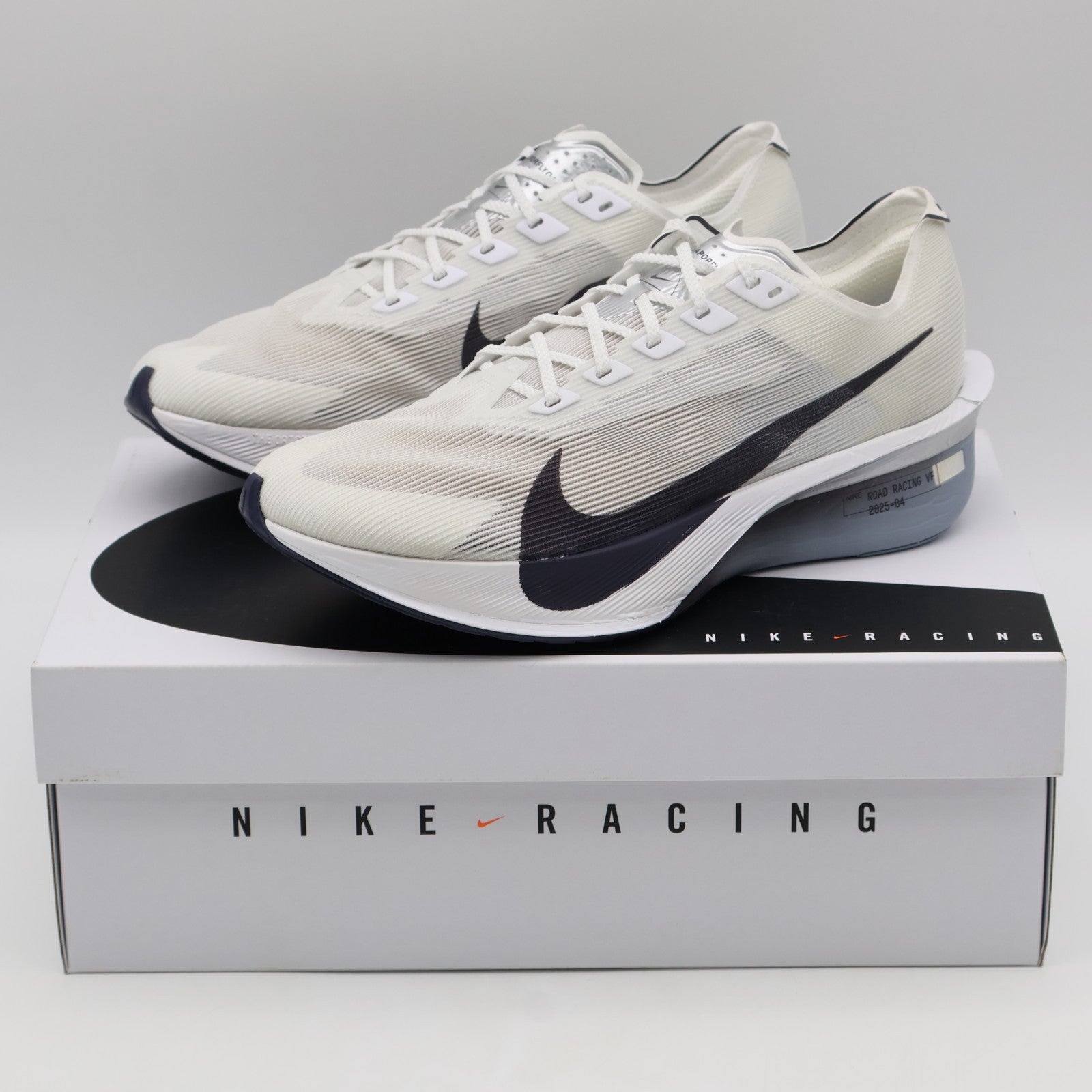 HF6414-100 Nike VaporFly 4 White Obsidian Mist Pure Platinum Gridiron (Men's)