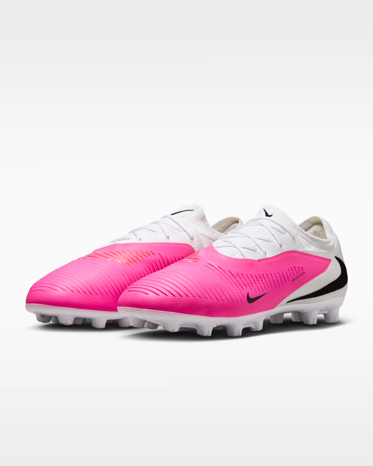 IQ1885-900 Nike Phantom 6 Low Pro Hard-Ground Soccer Cleats (Men's)