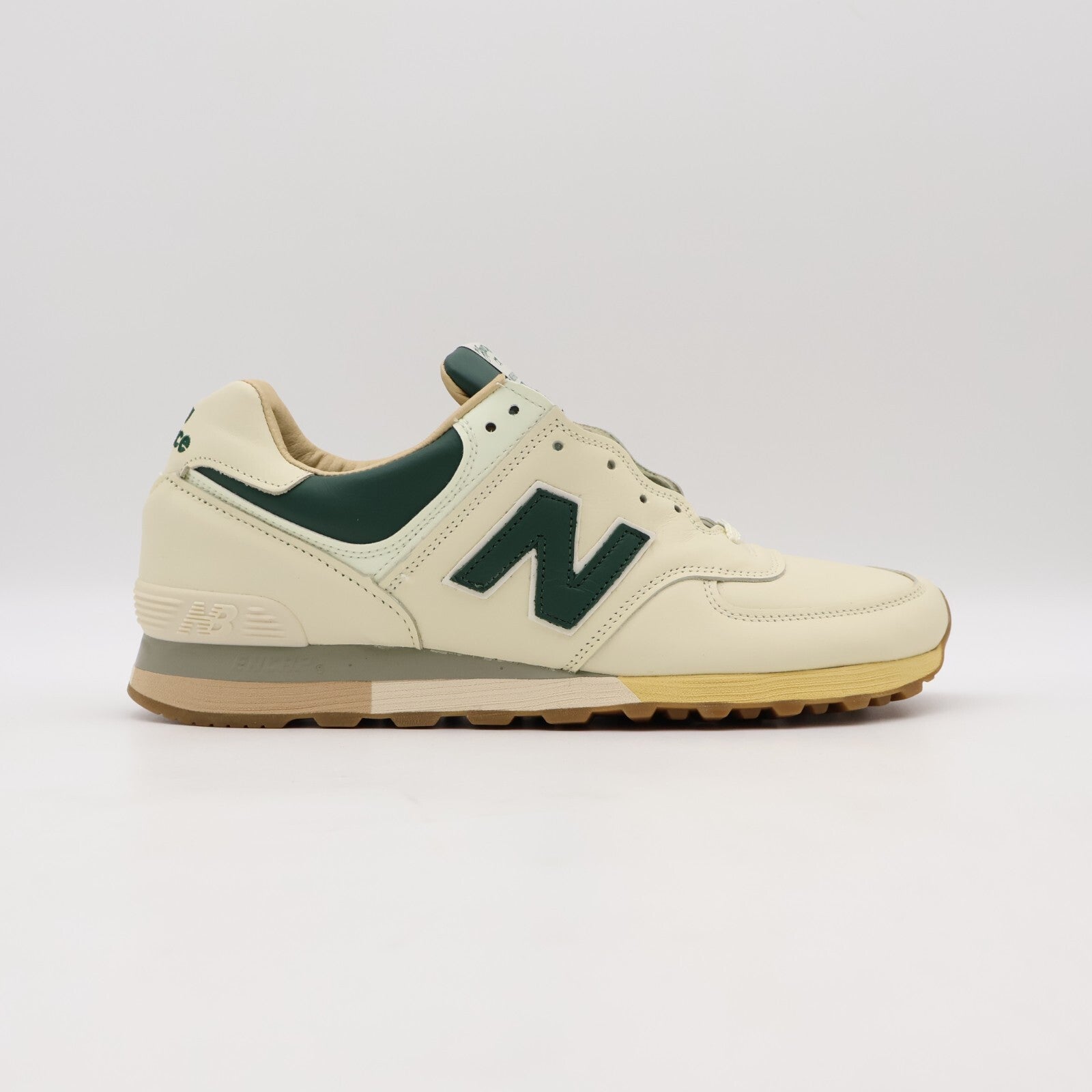 OU576AME the Apartment New Balance 576 Off White Evergreen Sail Ivory (Men's)