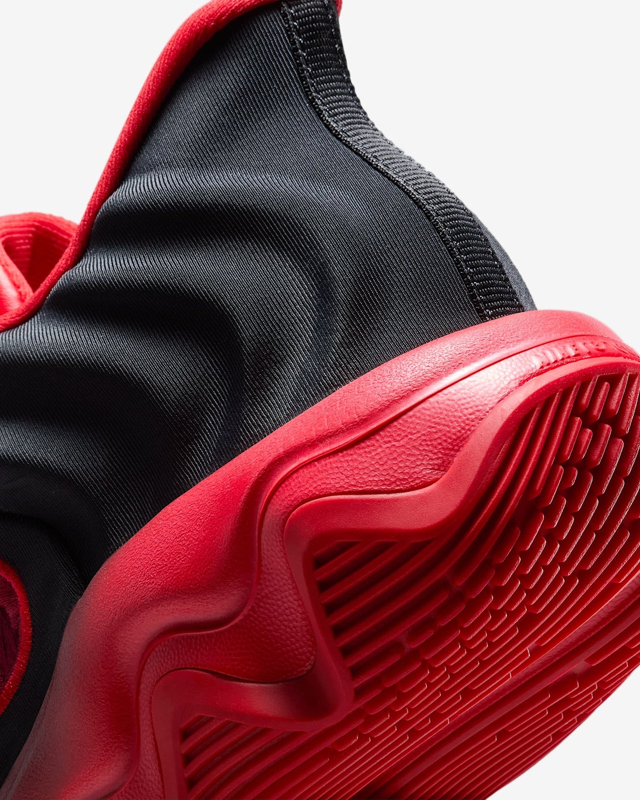 FQ3681-004 Nike Giannis Immortality 4 Black University Red Team Red (Men's)
