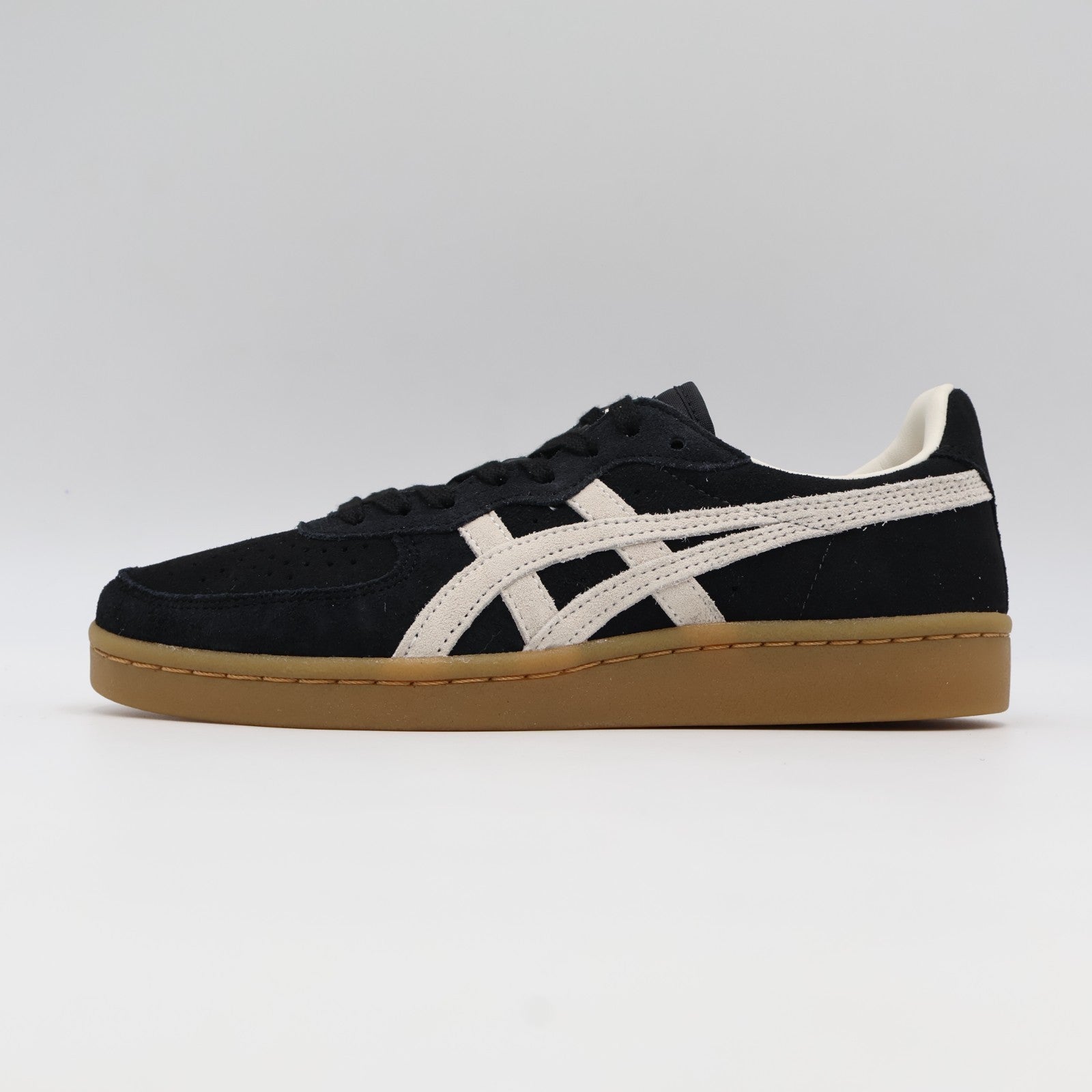 1183C436-001 Onitsuka Tiger GSM BLACK WHITE  (Men's)