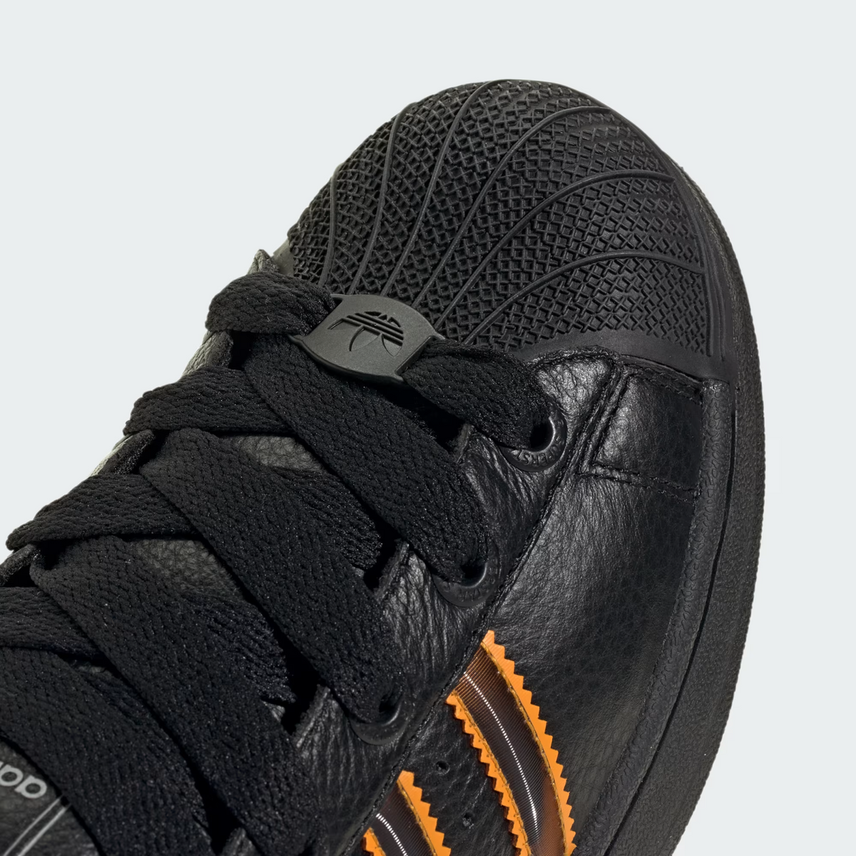 JQ6469 adidas Originals  Superstar 2 Core Black Crew Orange Semi Impact(Women's)